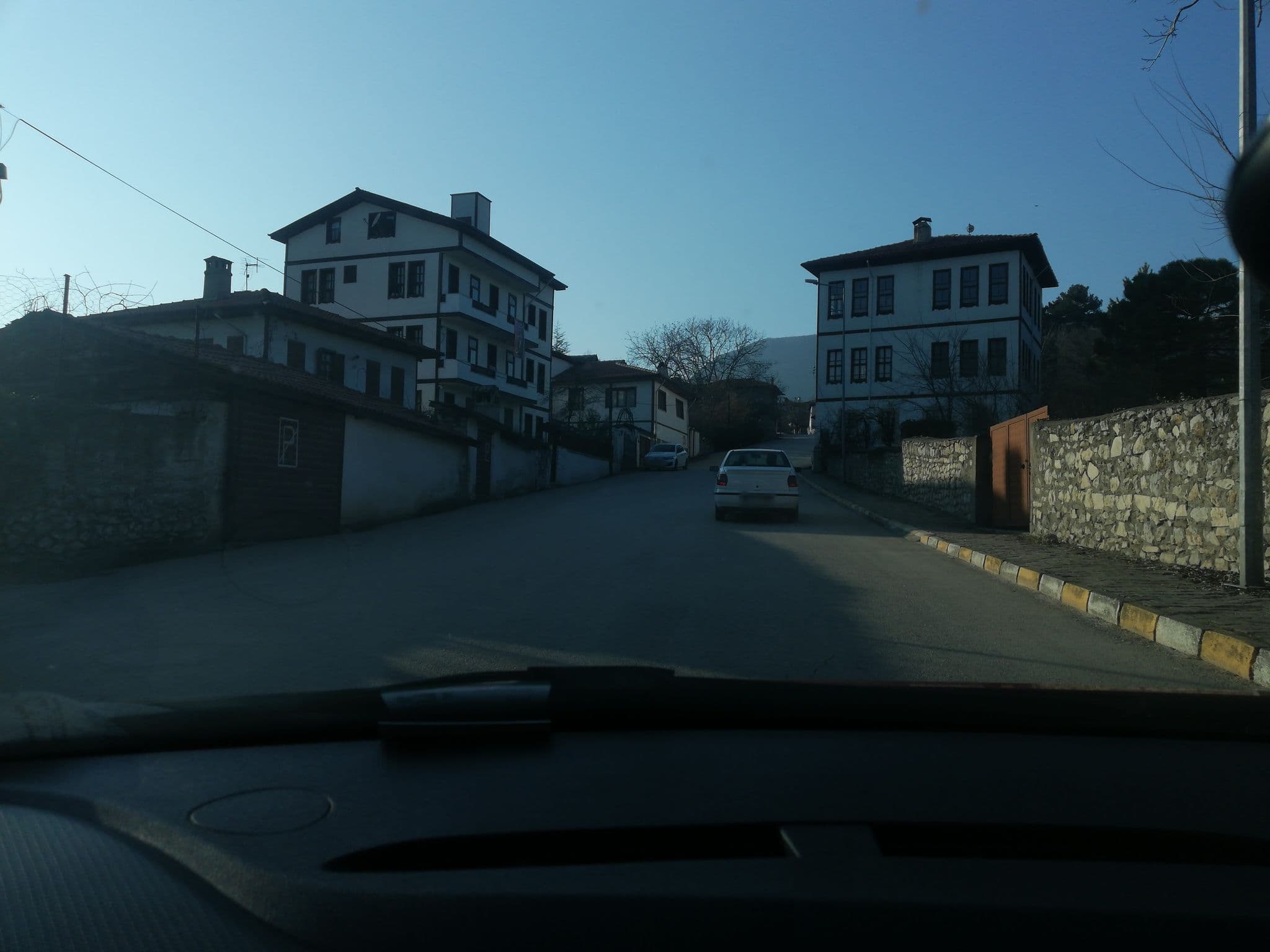 Street view near Atahan Bey Konak, Safranbolu — © sefaonur (CC BY-SA · Mapillary)
