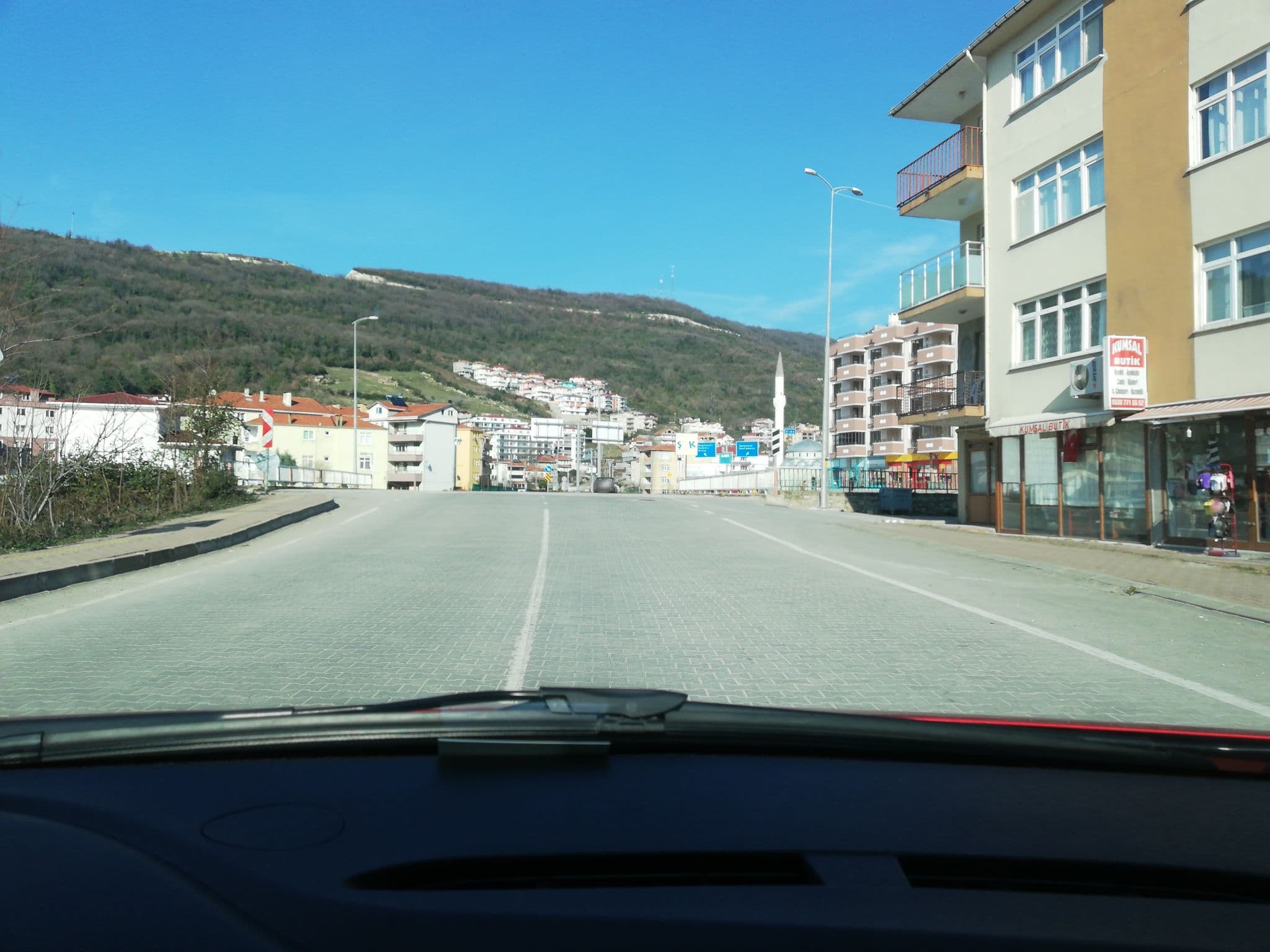 Street view near Cide Huzur Pansiyon, Cide — © sefaonur (CC BY-SA · Mapillary)