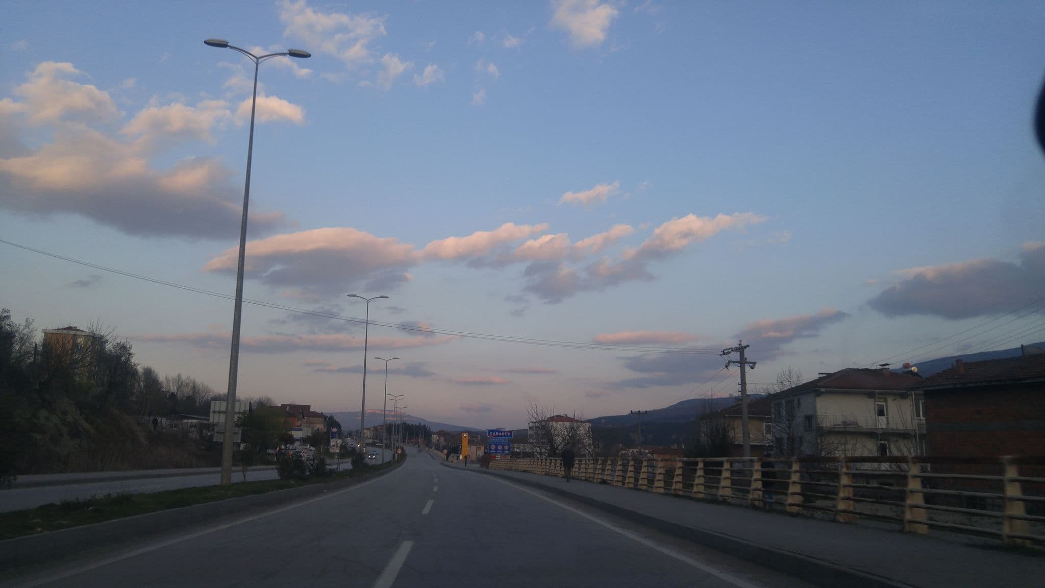 Street view near Hangar Öğrenci Yurdu, Bostanbükü — © mryazar (CC BY-SA · Mapillary)