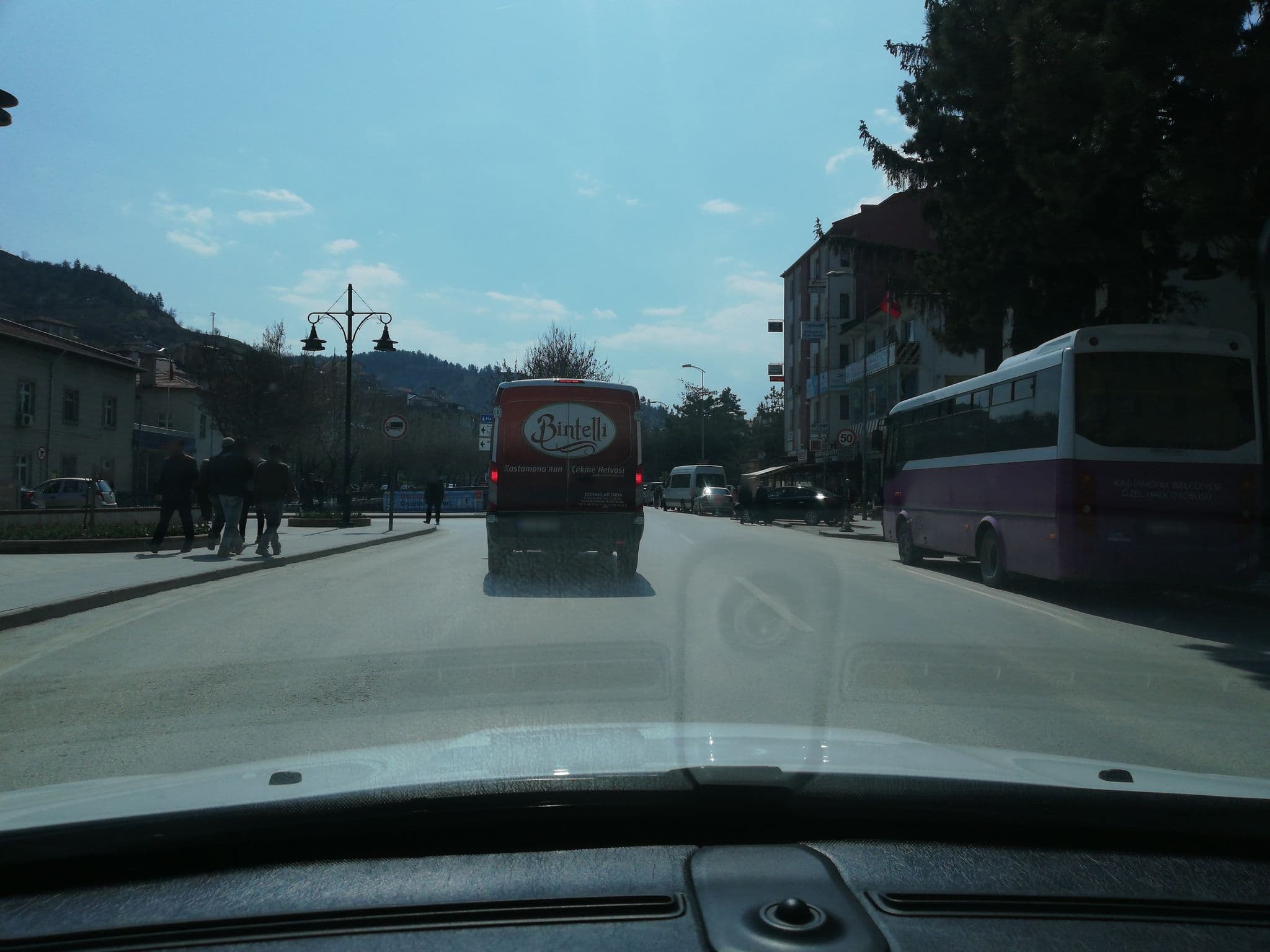 Street view near Serender Park, Kastamonu — © sefaonur (CC BY-SA · Mapillary)