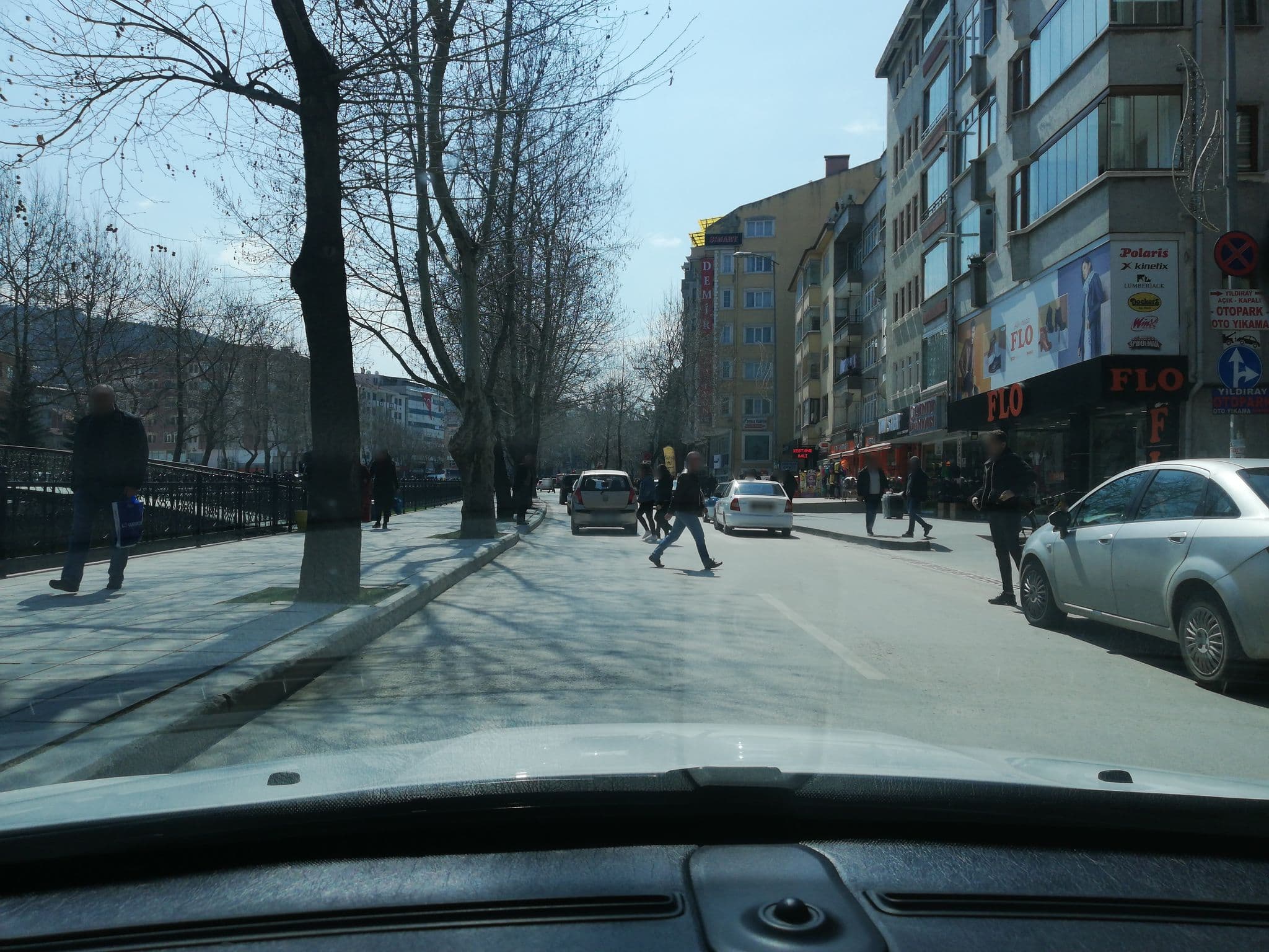 Street view near Doğan Işik Otel, Kastamonu — © sefaonur (CC BY-SA · Mapillary)