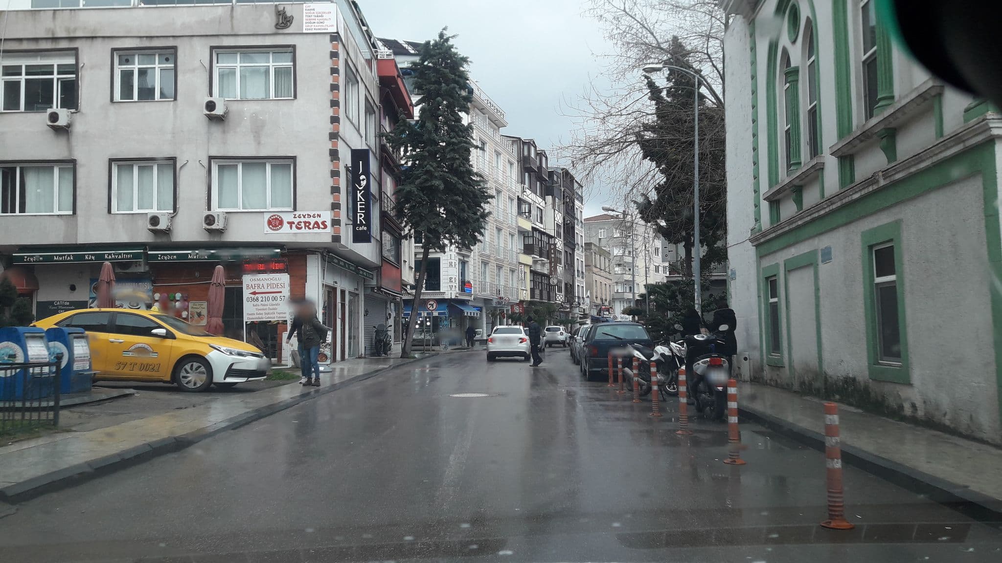 Street view near The Green Park Hotel Sinop, Sinop — © 12volt (CC BY-SA · Mapillary)