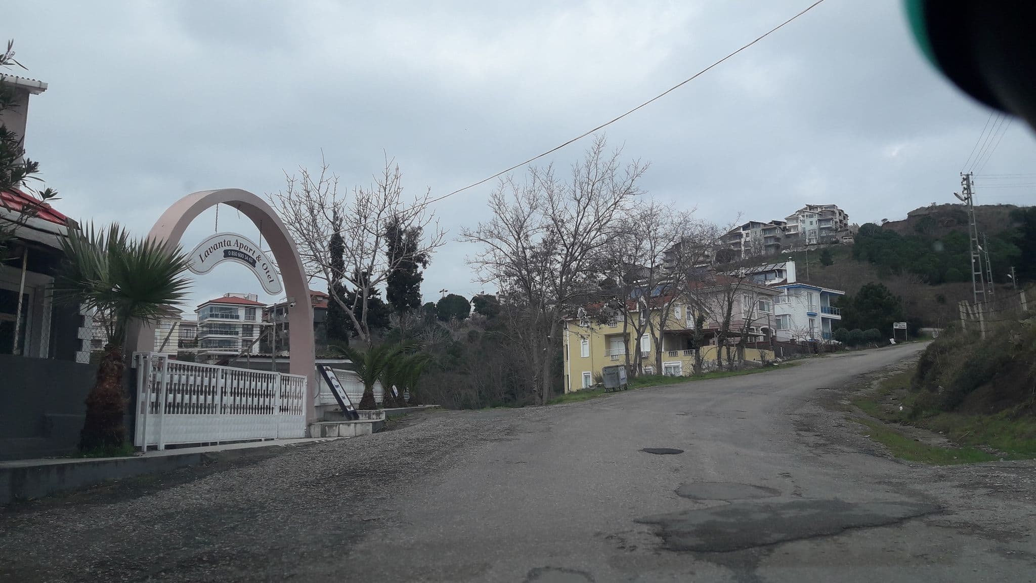 Street view near Huzur Kaya Pansiyon, Sinop — © 12volt (CC BY-SA · Mapillary)