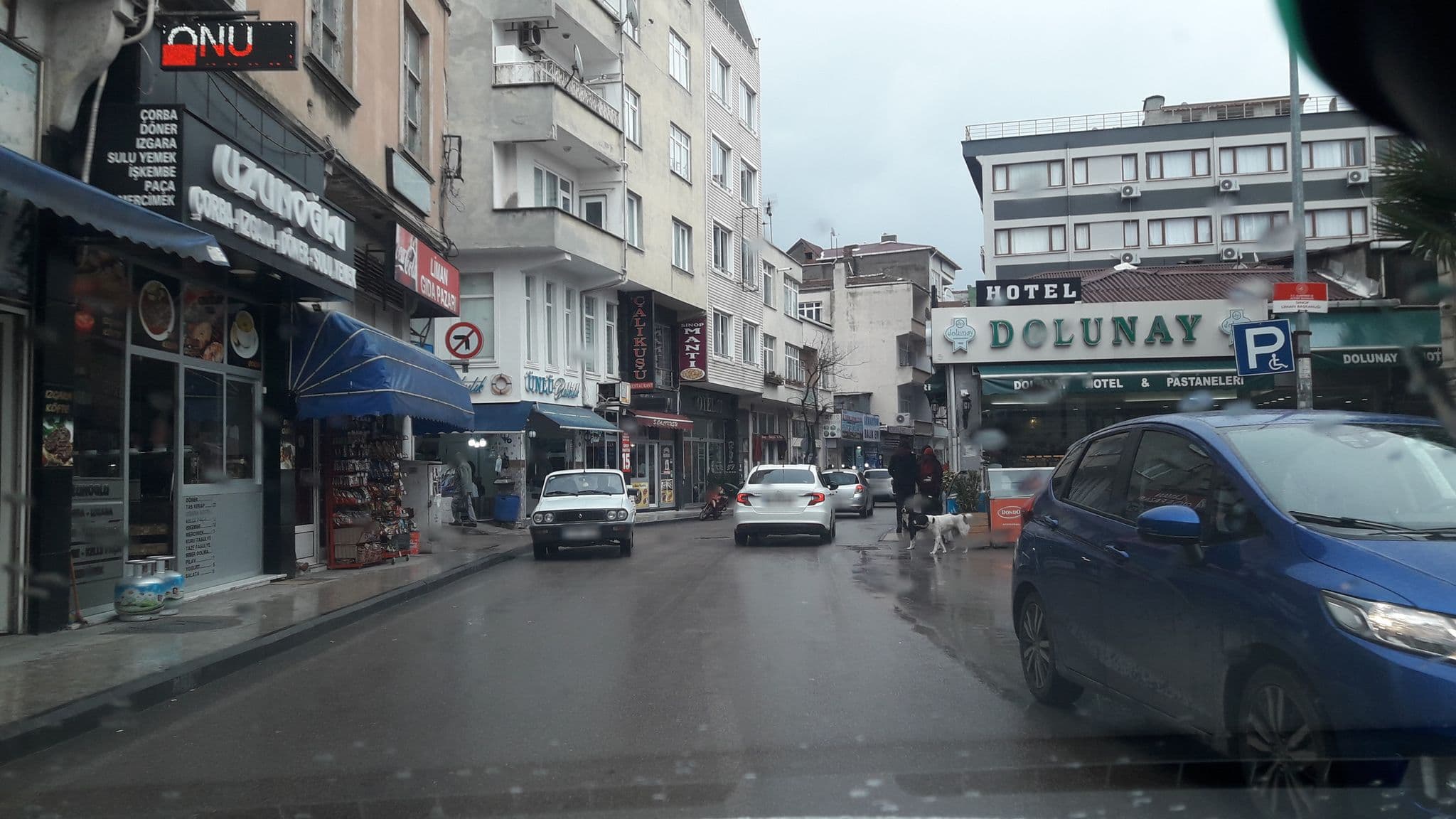 Street view near Reis Otel, Sinop — © 12volt (CC BY-SA · Mapillary)