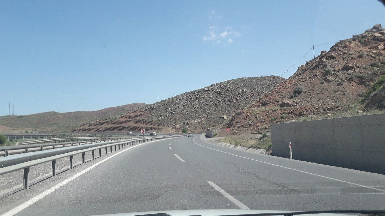 Street view near Minyatür Köy, Sivas — © 12volt (CC BY-SA · Mapillary)