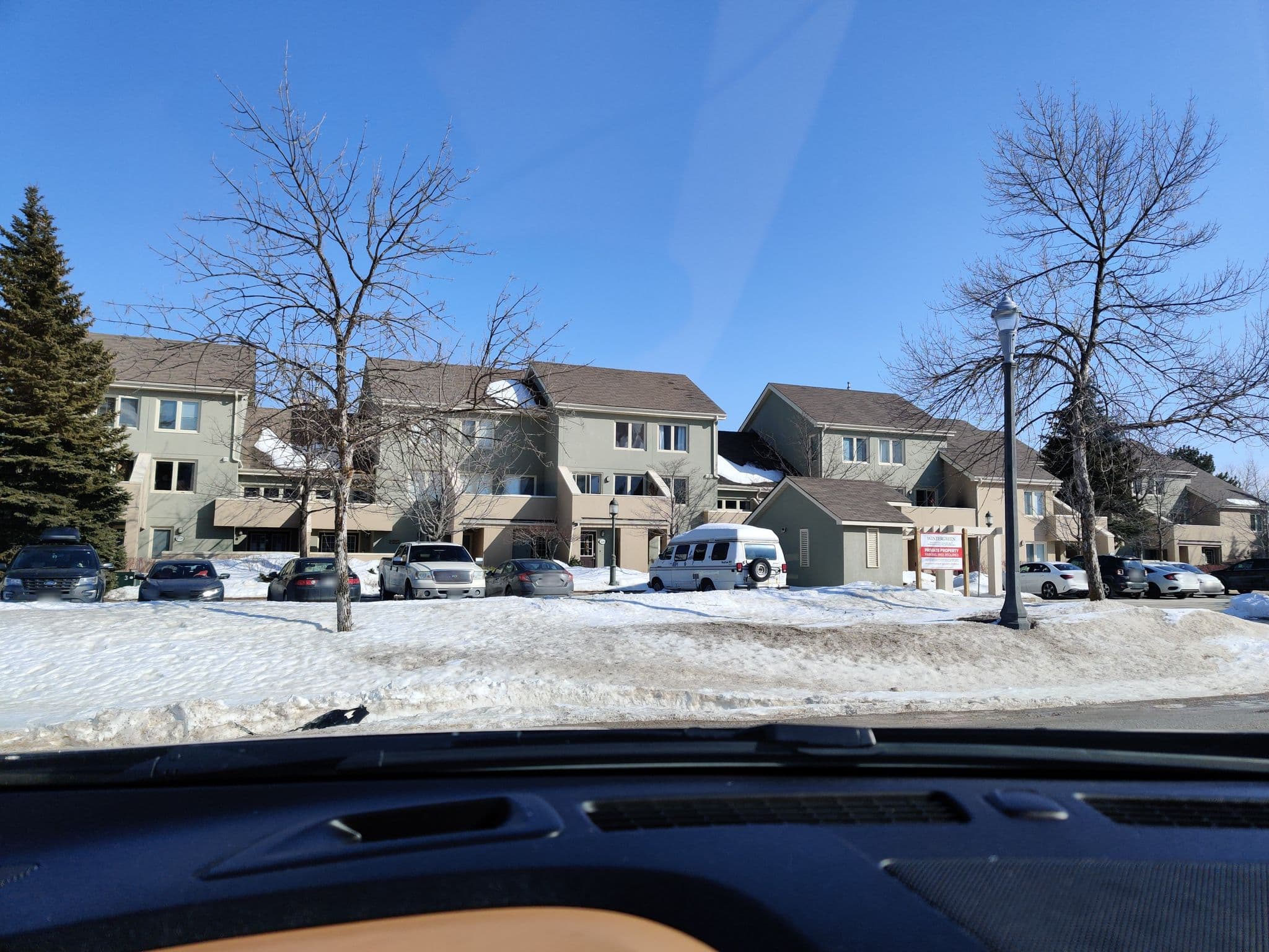 Street view near Wintergreen Condo, Collingwood — © mappymapmap (CC BY-SA · Mapillary)