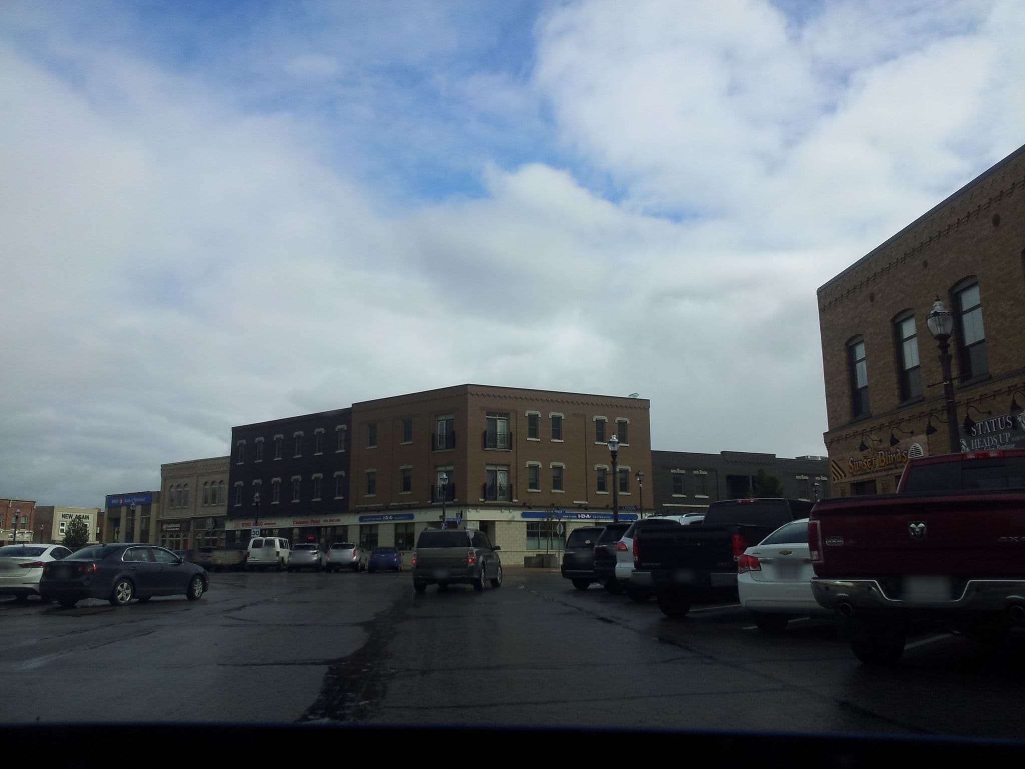 Street view near Hotel Bedford, Goderich — © elgaard (CC BY-SA · Mapillary)