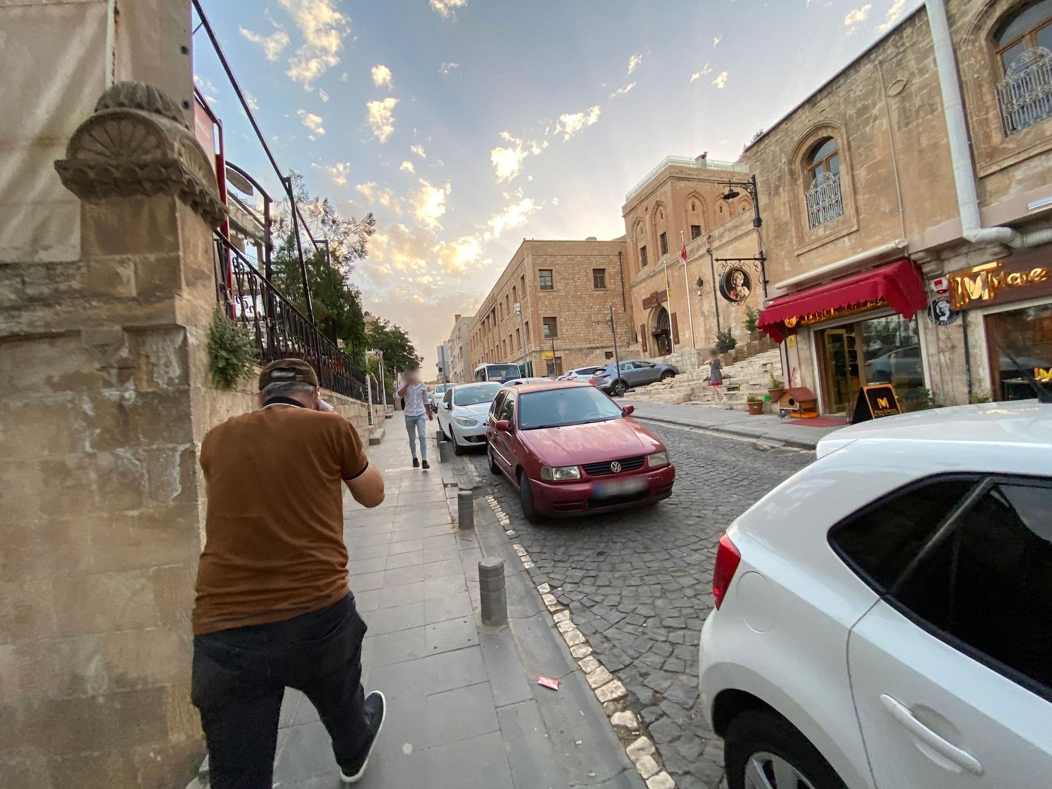 Street view near DİMR-ET -Butik Hotel, Mardin — © asturksever (CC BY-SA · Mapillary)