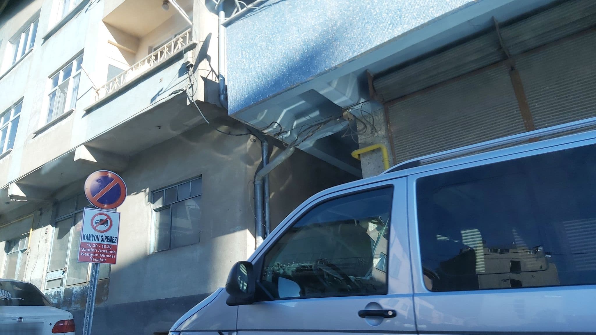 Street view near Suvadi Otel, Suşehri — © hemengul (CC BY-SA · Mapillary)