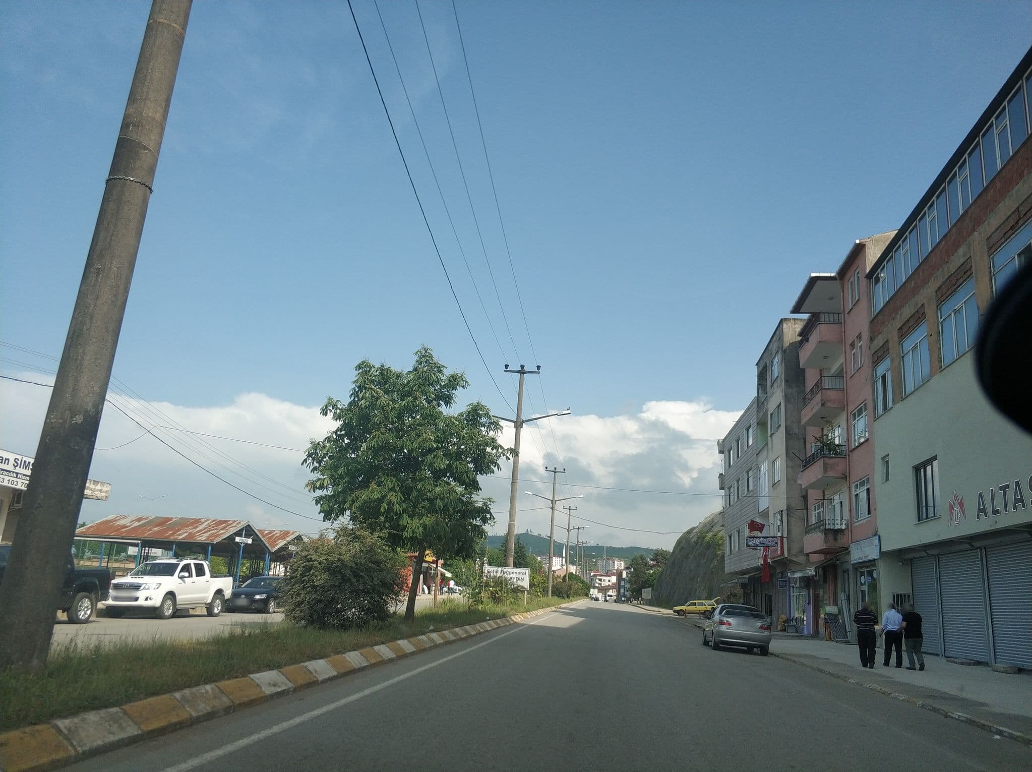 Street view near Mustafa Kelleci, Piraziz — © fatihalp (CC BY-SA · Mapillary)
