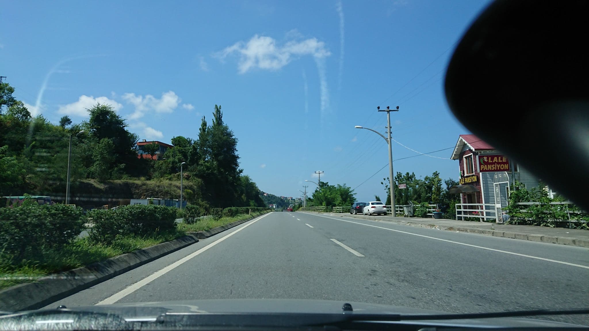 Street view near Lale Pansiyon, Akçaabat — © kubikanber (CC BY-SA · Mapillary)