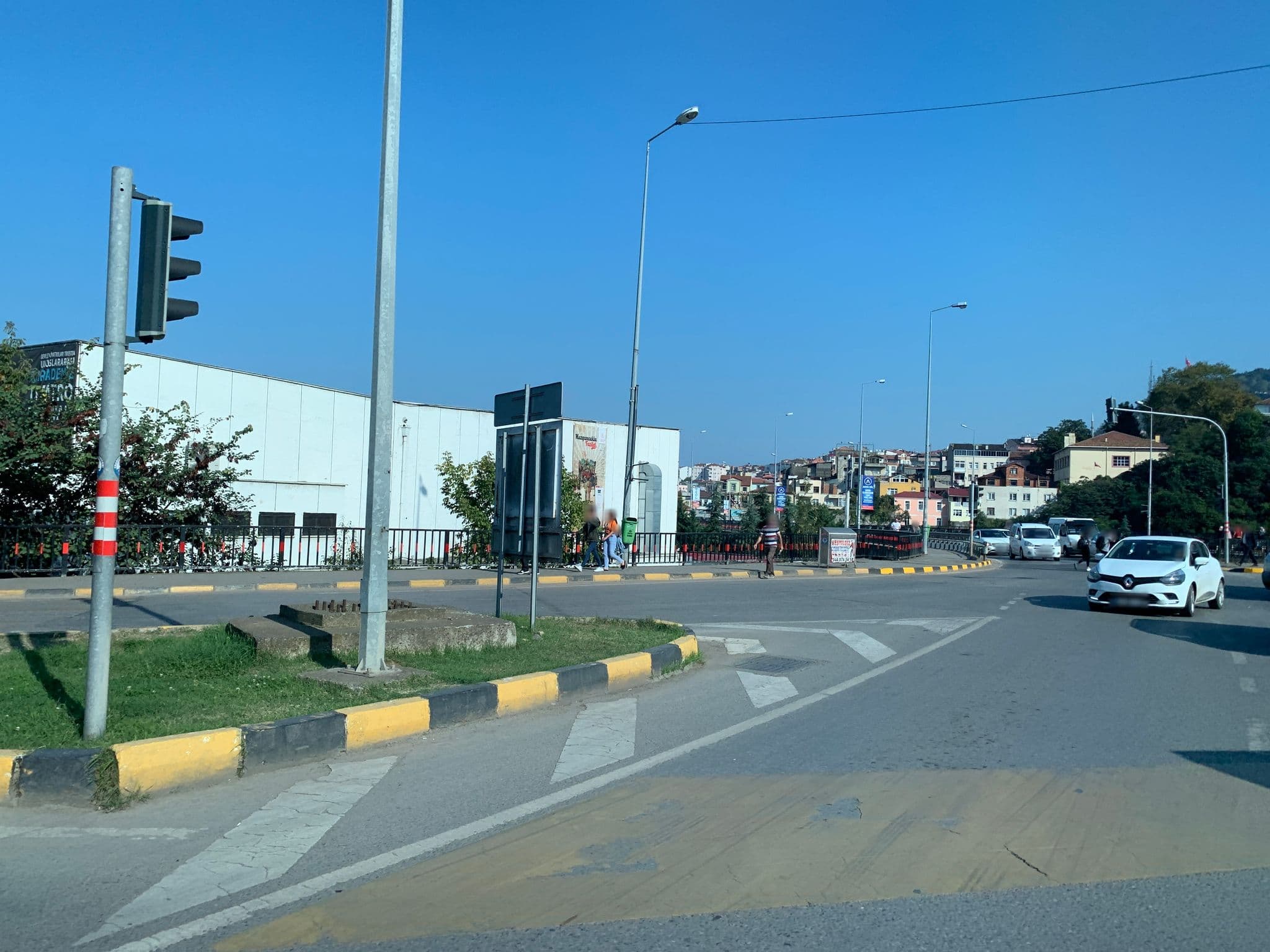 Street view near Trabzon Kilpa Otel, Trabzon — © robot8a (CC BY-SA · Mapillary)