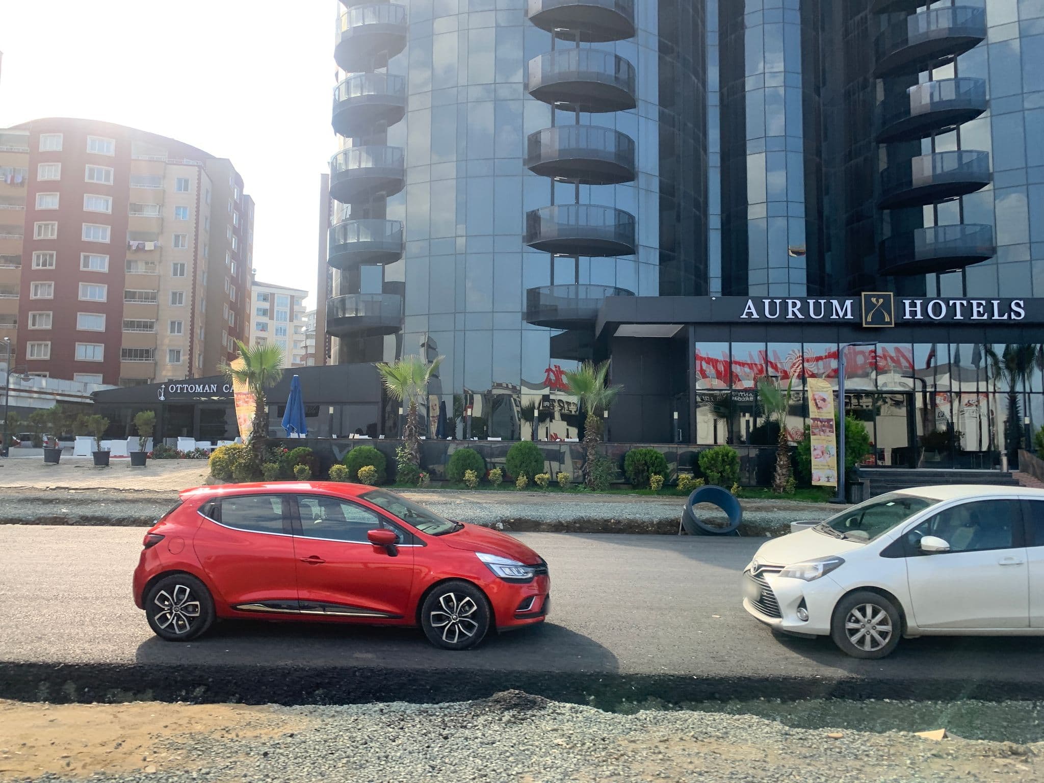 Street view near Aurum Hotels, Yomra — © robot8a (CC BY-SA · Mapillary)