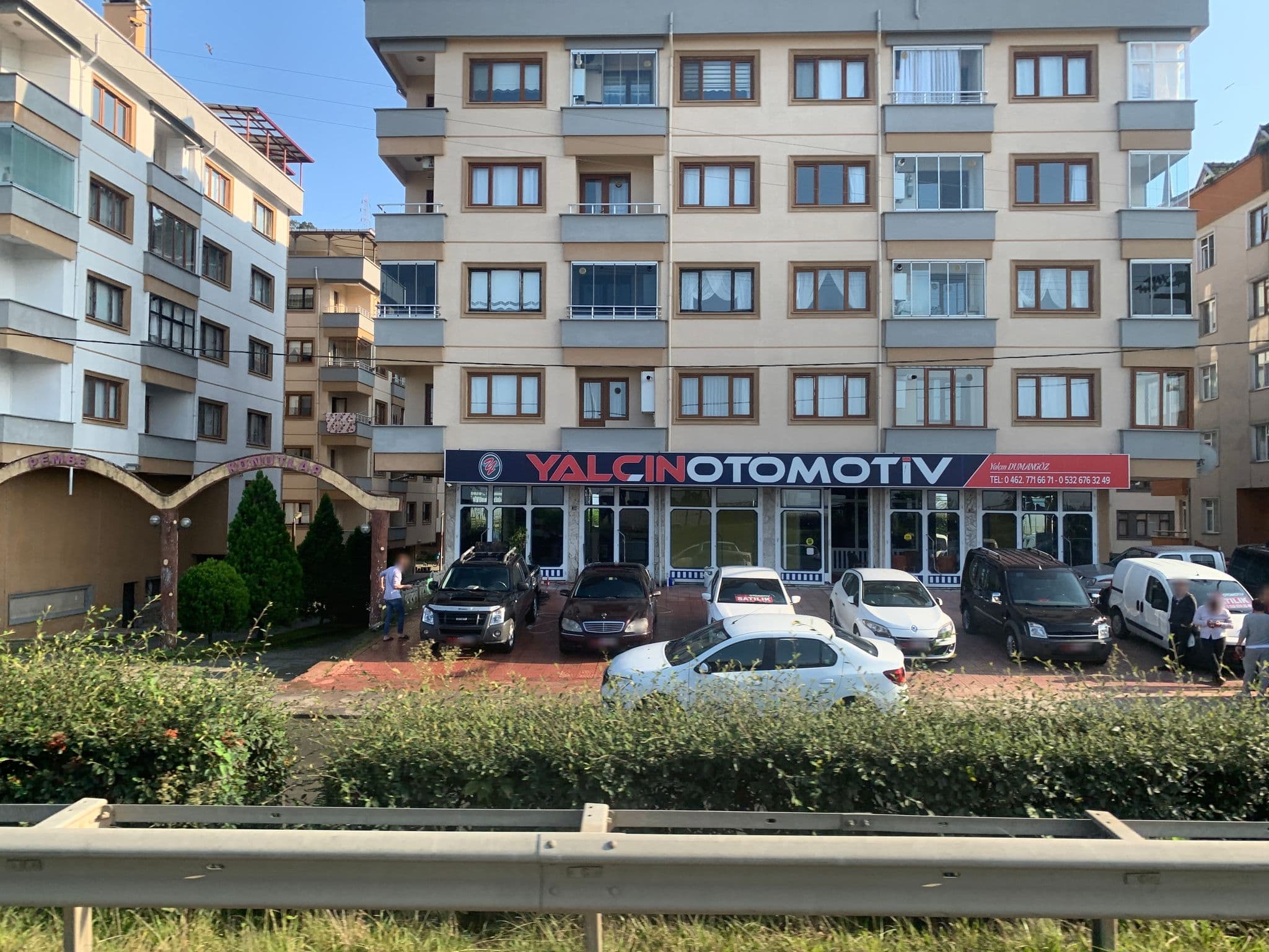 Street view near Kilpa Otel Ve Restorant, Of — © robot8a (CC BY-SA · Mapillary)