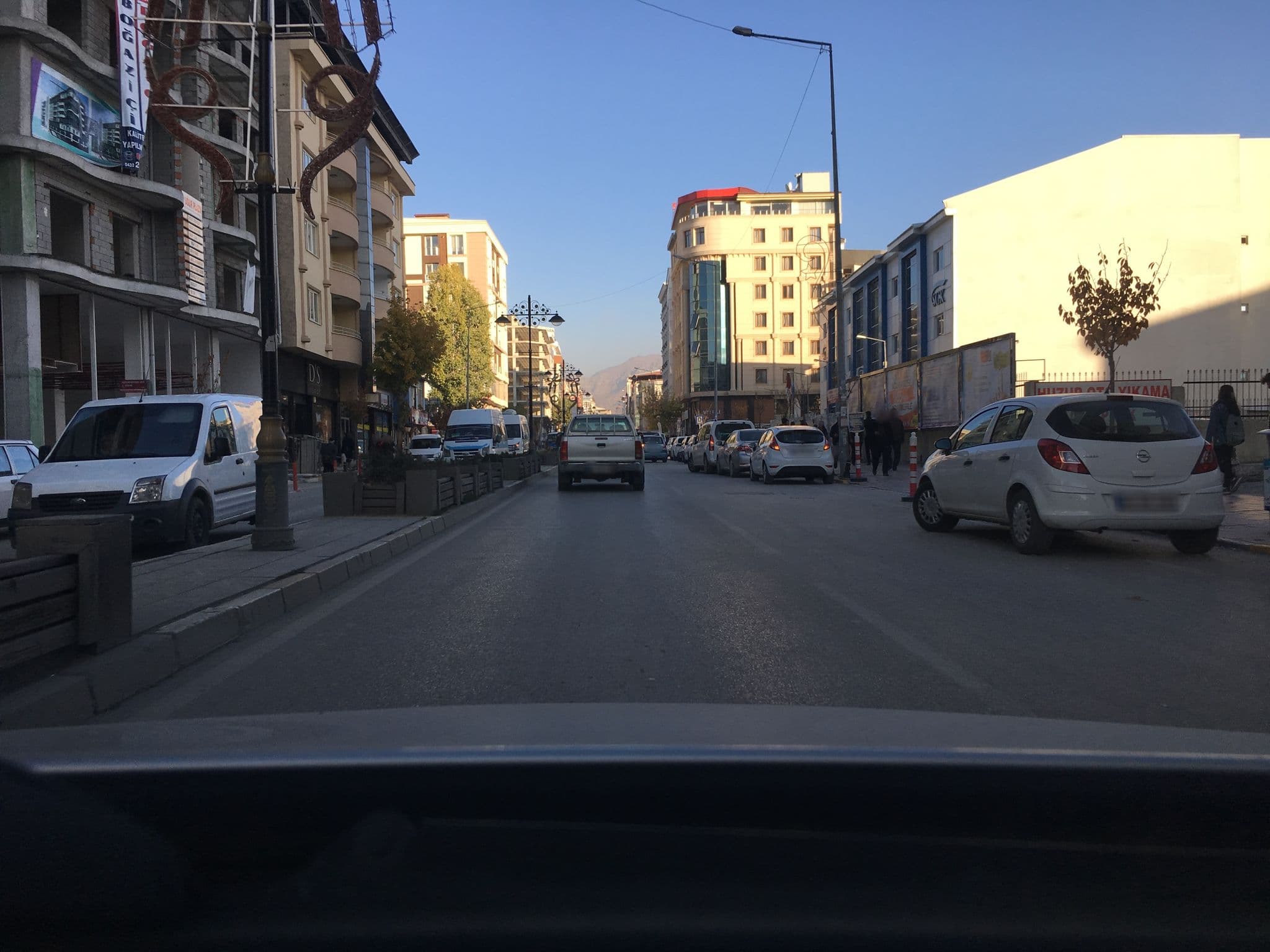 Street view near 1402room, Van — © kaymakam (CC BY-SA · Mapillary)