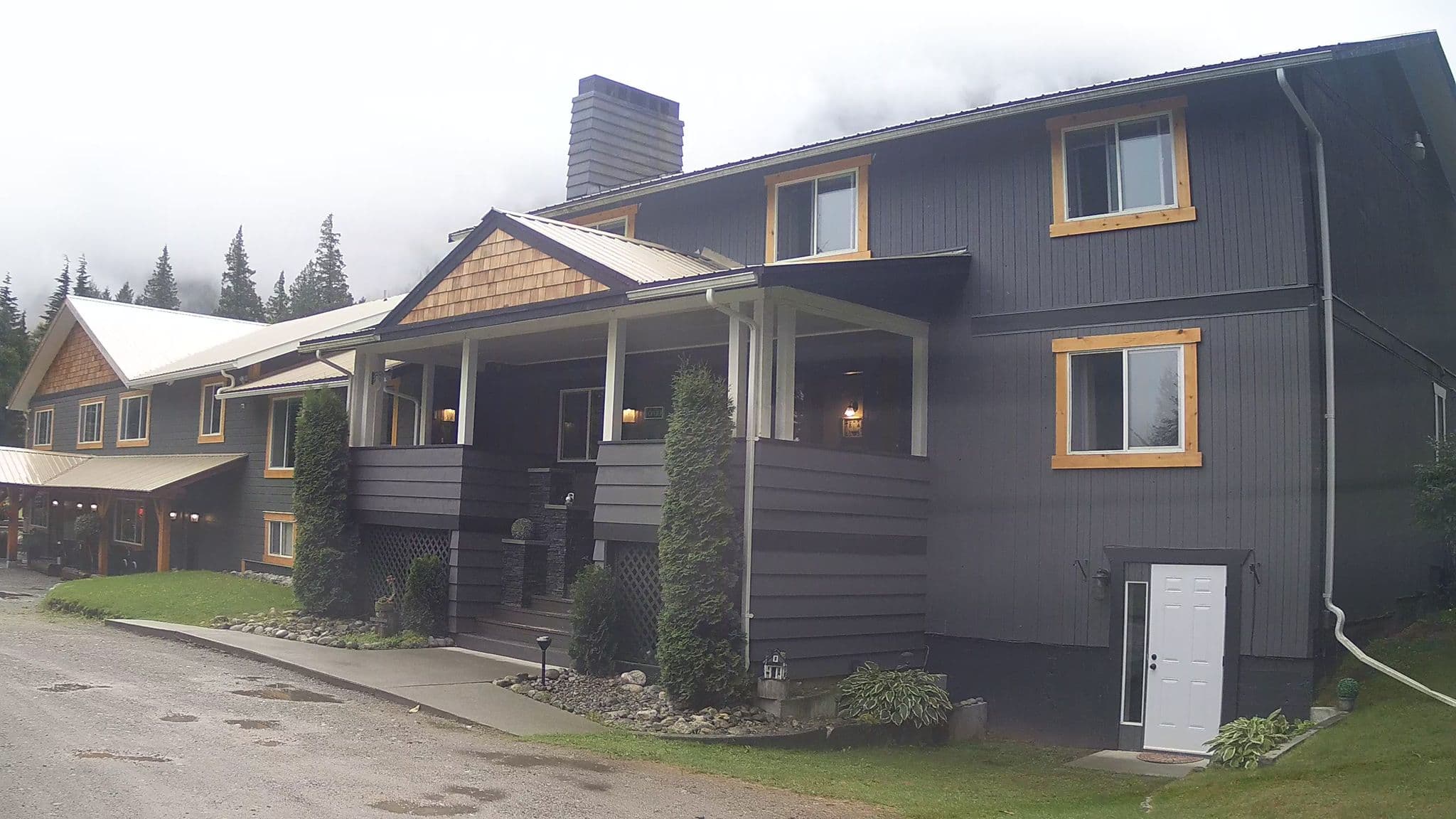 Street view near Bella Coola Eagle Lodge, Bella Coola — © rps333 (CC BY-SA · Mapillary)