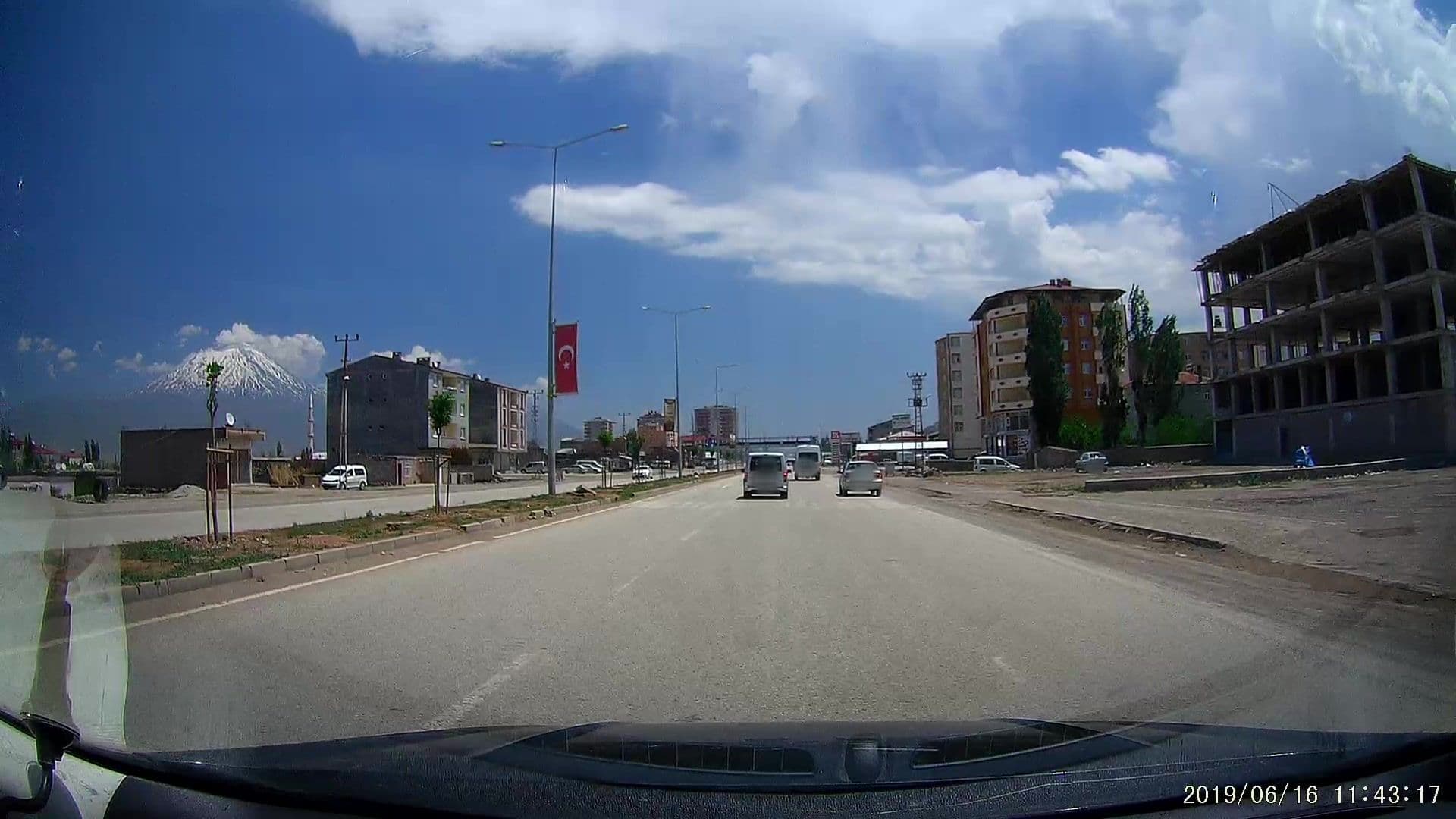 Street view near Atlıhan Plus Hotel, Doğubayazıt — © healixx (CC BY-SA · Mapillary)