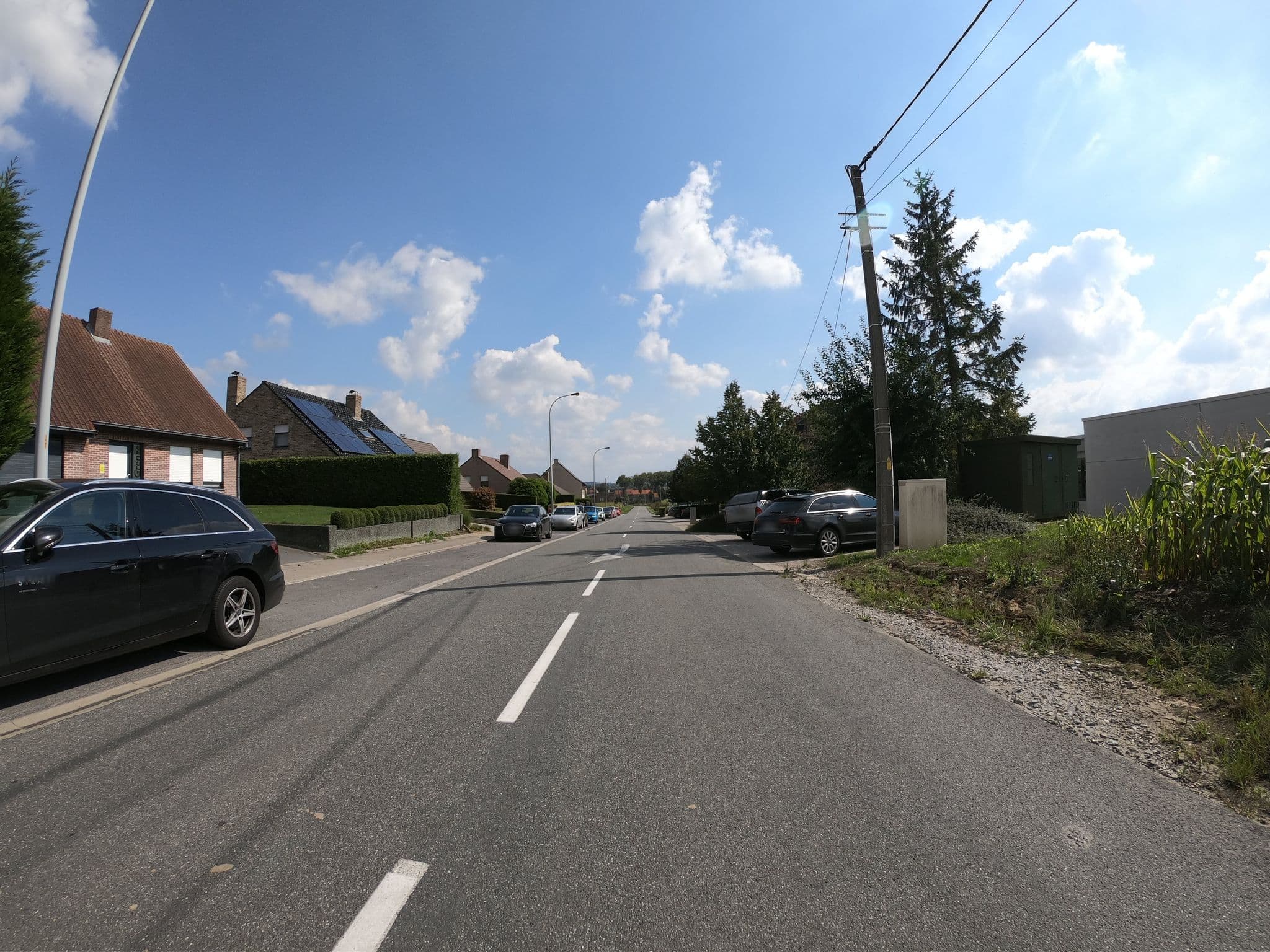 Street view near Vakantiehuis Ten Grenze, Poperinge — © jakka (CC BY-SA · Mapillary)