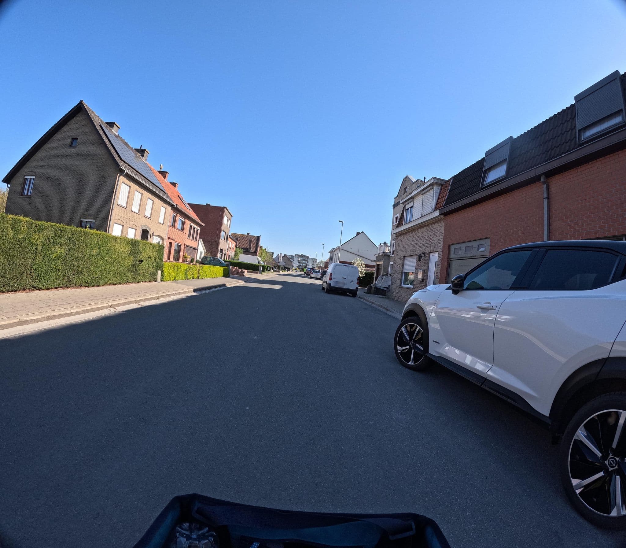 Street view near Vakantiewoning De Hopperanke, Poperinge — © filipc (CC BY-SA · Mapillary)