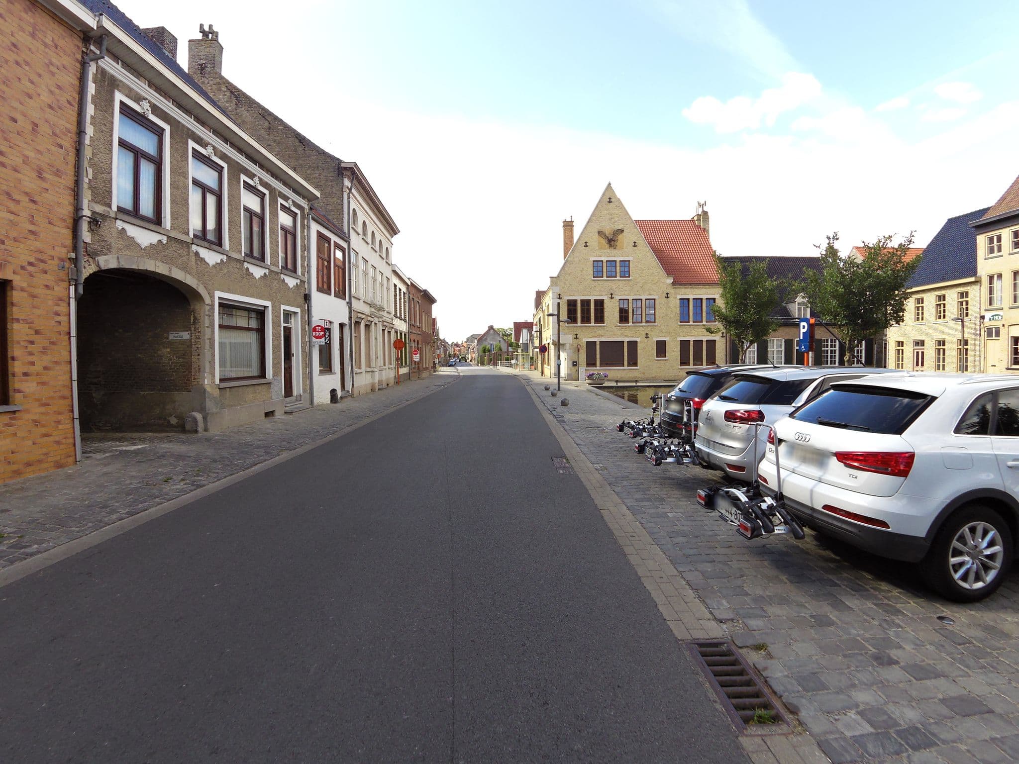 Street view near Vakantiewoning De Blauwer, Roesbrugge-Haringe — © zors1843 (CC BY-SA · Mapillary)