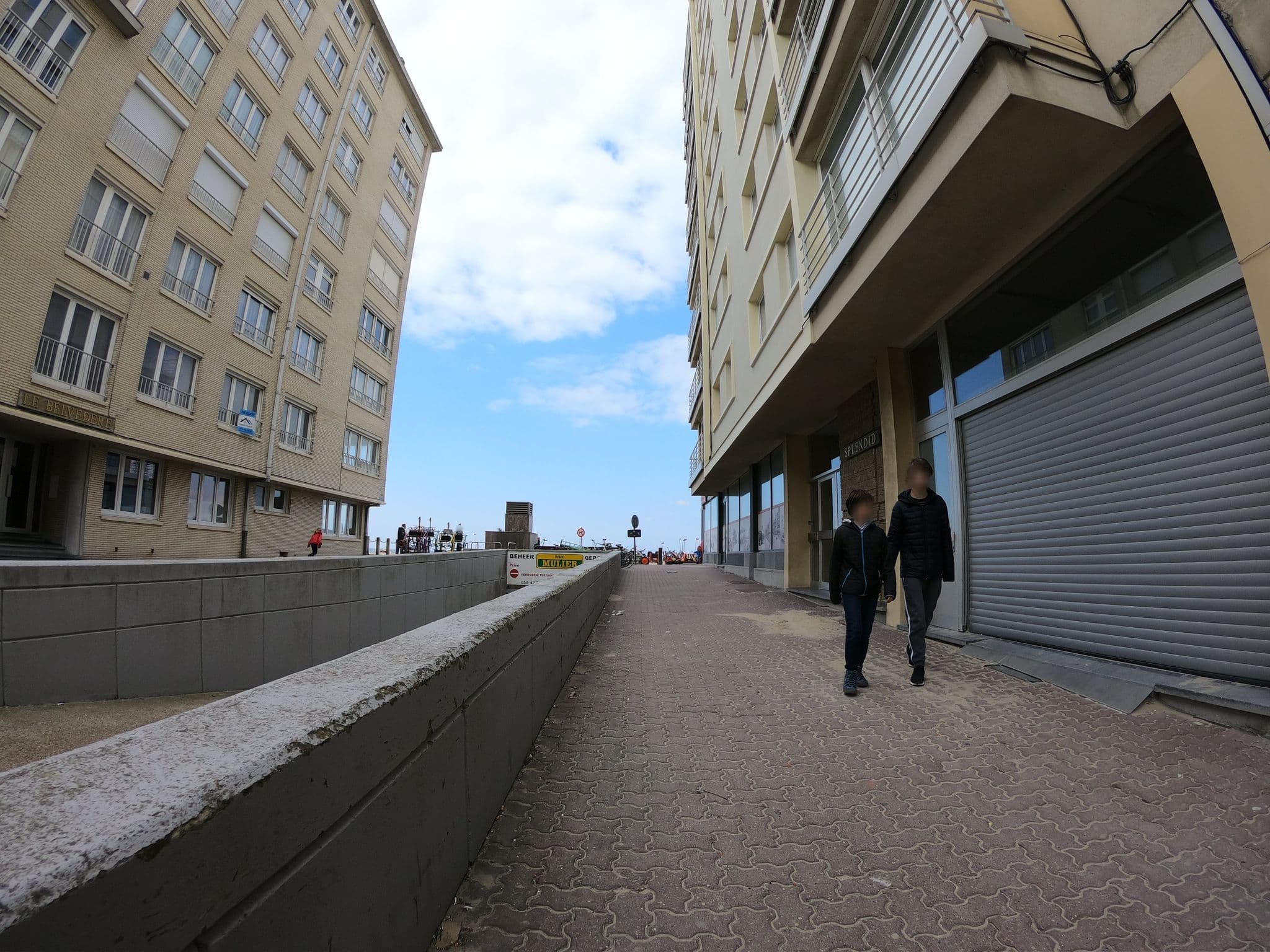 Street view near Splendid 0705, De Panne — © filipc (CC BY-SA · Mapillary)