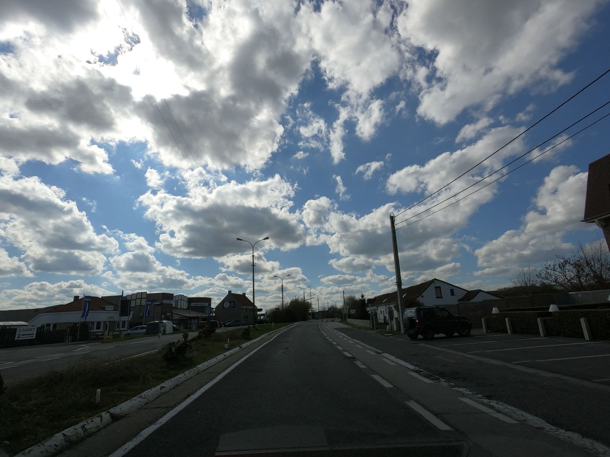Street view near Ara Dune Hotel, Adinkerke — © filipc (CC BY-SA · Mapillary)