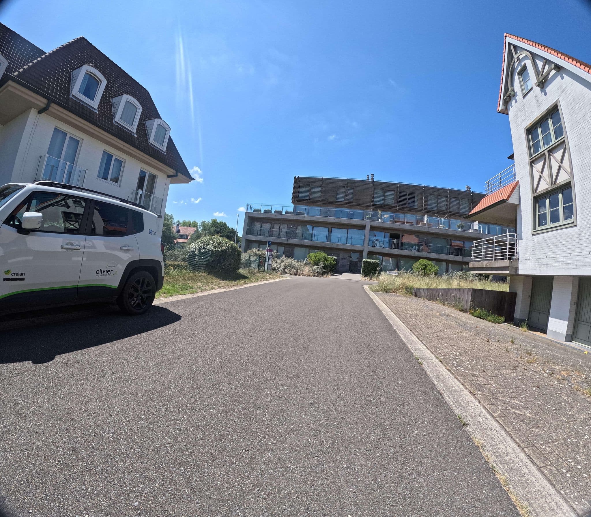 Street view near Villa Casa Real, Oostduinkerke — © filipc (CC BY-SA · Mapillary)