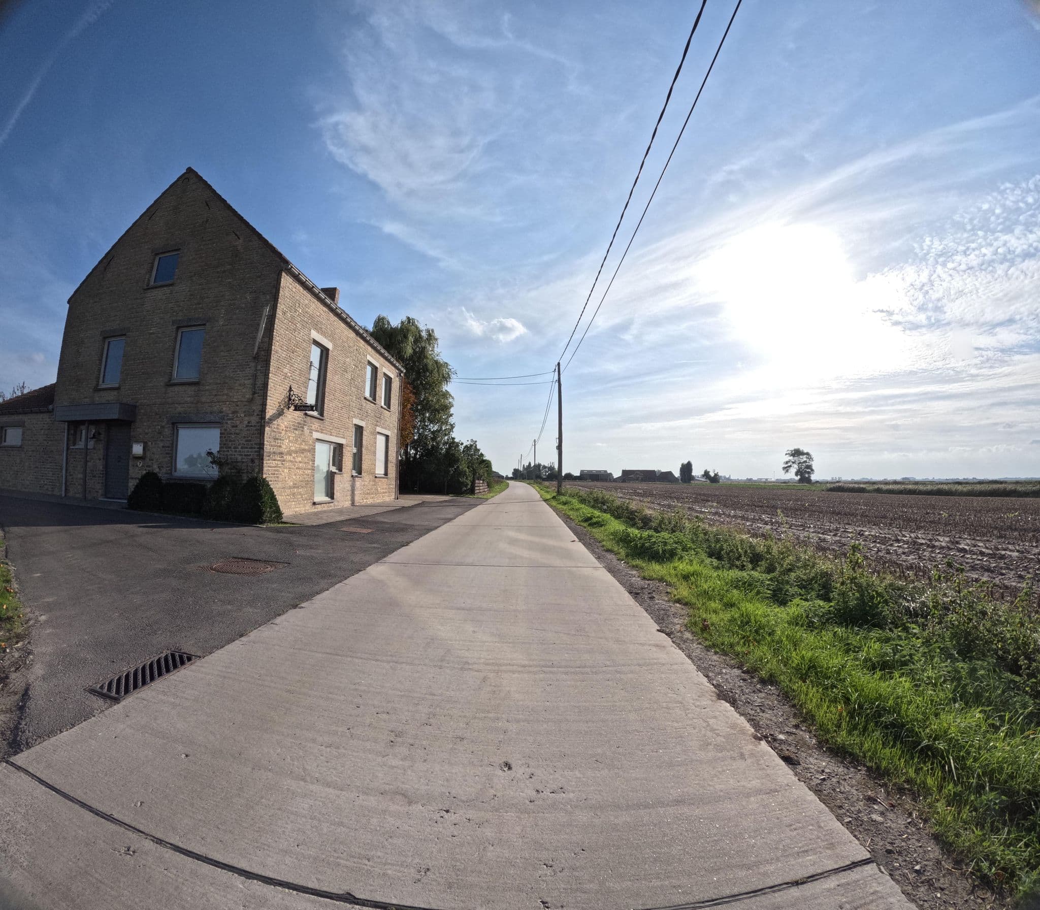 Street view near Vakantiehuis Cobergh, Adinkerke — © filipc (CC BY-SA · Mapillary)