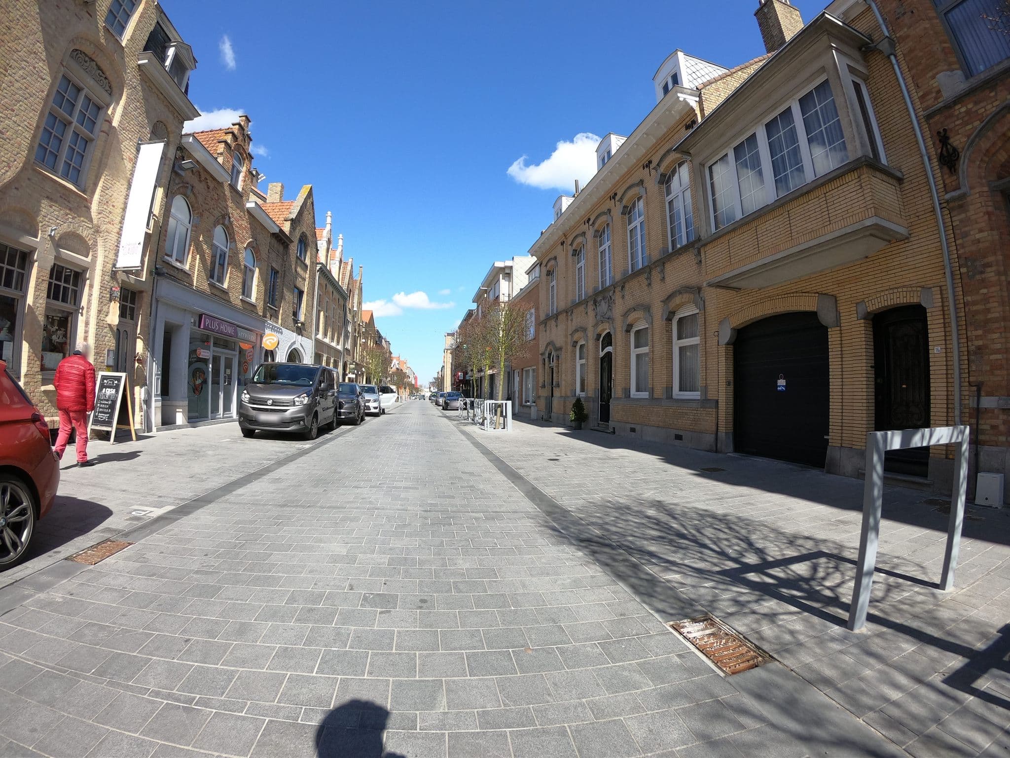 Street view near Hotel Ter Zilte, Nieuwpoort — © filipc (CC BY-SA · Mapillary)