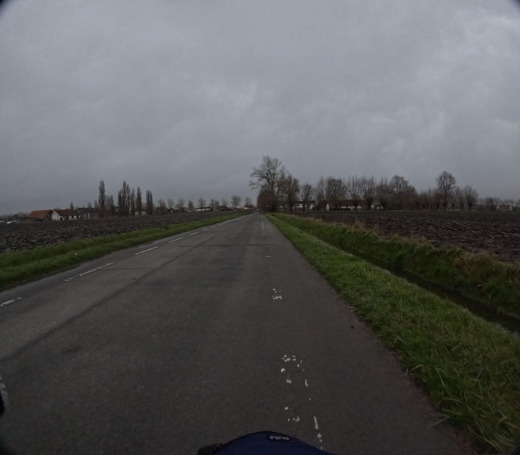 Street view near Walhofpark 17, Adinkerke — © filipc (CC BY-SA · Mapillary)