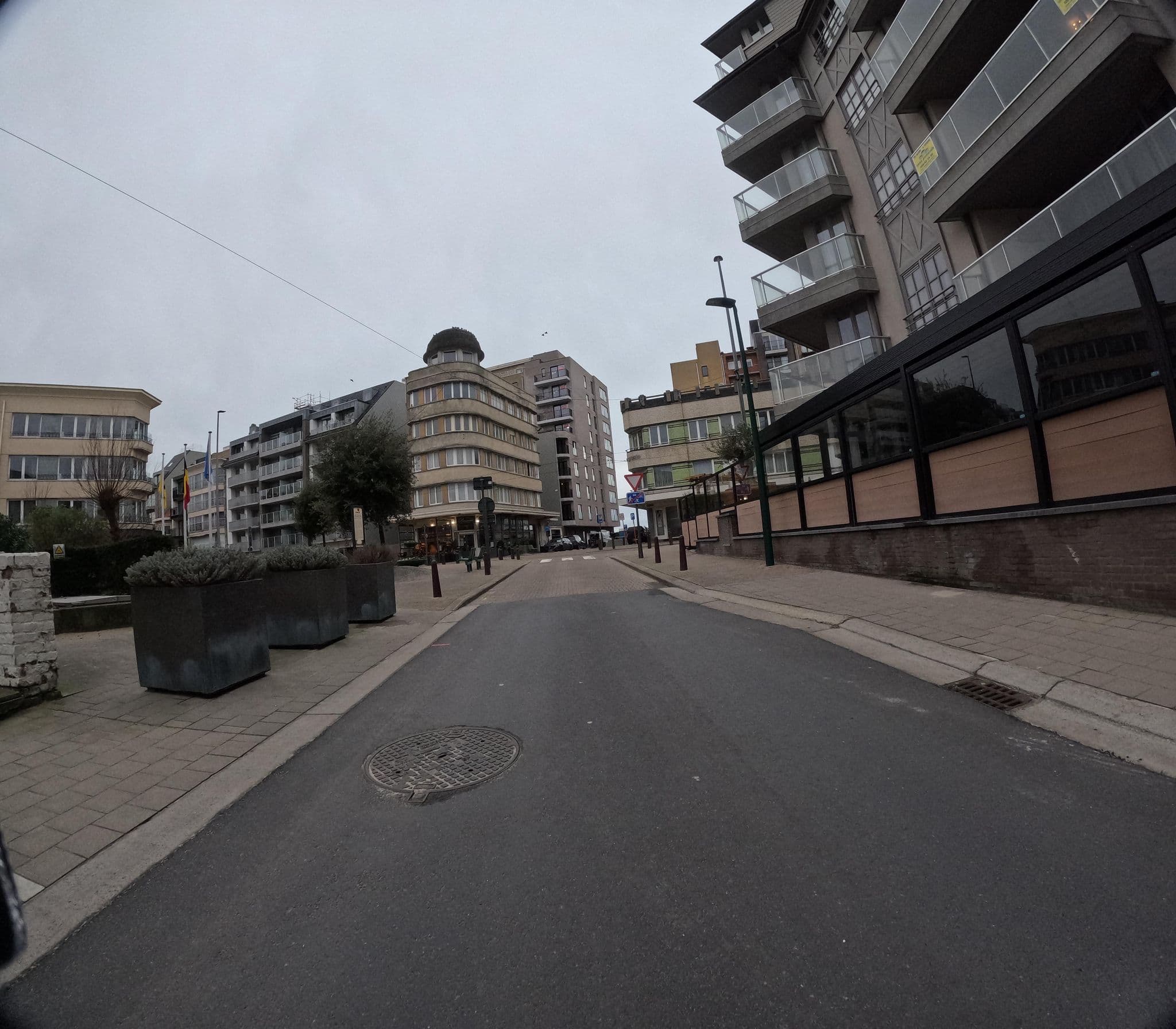 Street view near Albert - Elisabeth, De Panne — © filipc (CC BY-SA · Mapillary)
