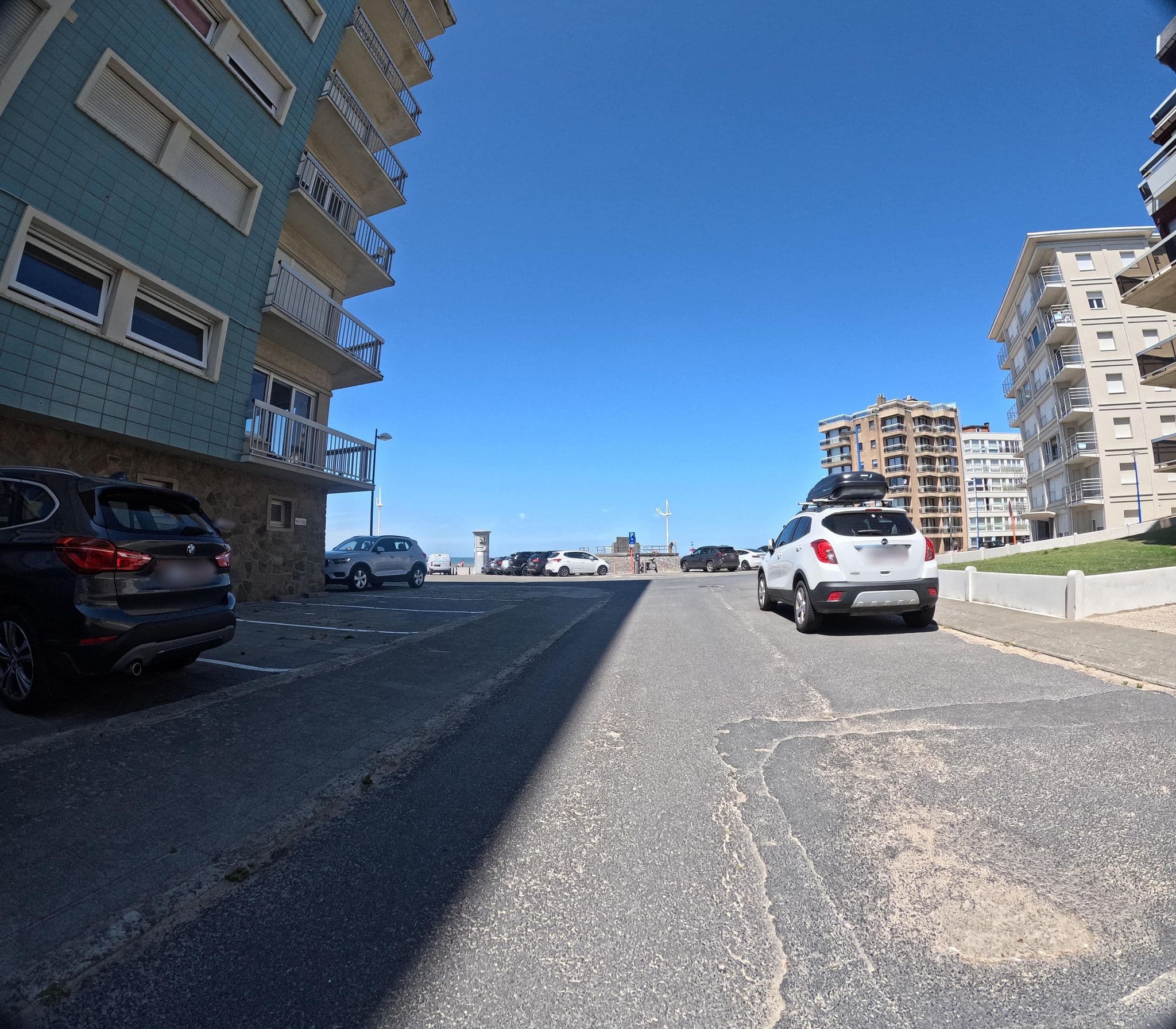 Street view near Villa La Dunette, Koksijde — © filipc (CC BY-SA · Mapillary)