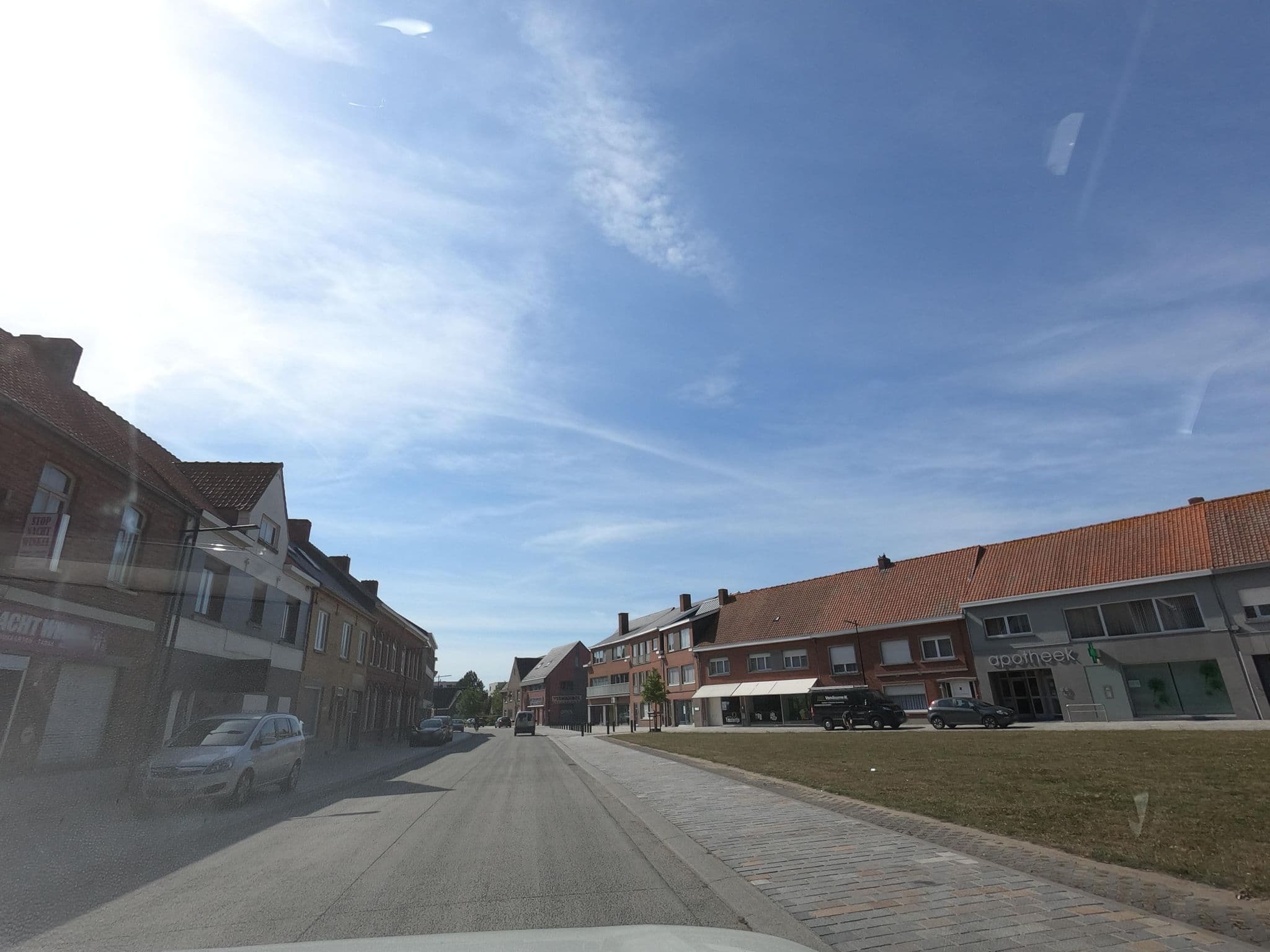 Street view near Vakantiehuis De Reunie, Langemark — © filipc (CC BY-SA · Mapillary)