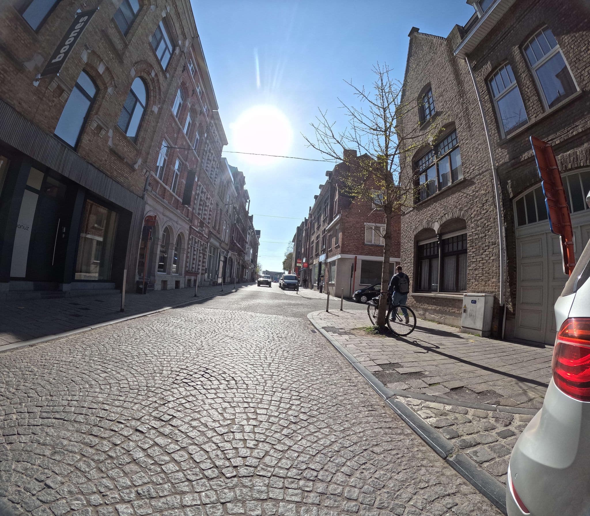 Street view near Wipers Times, Ieper — © filipc (CC BY-SA · Mapillary)