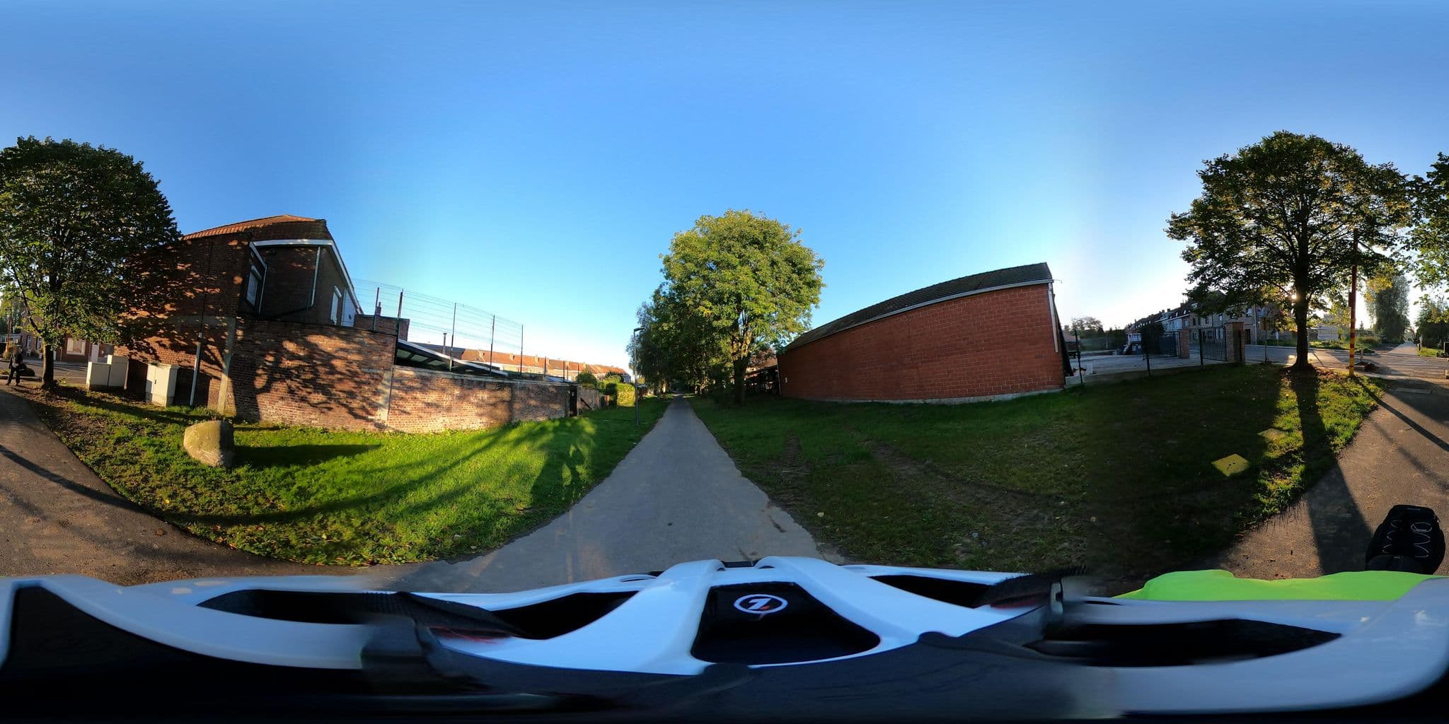 Street view near Gîtes le Triporteur, Comines — © Mizuna (CC BY-SA · Mapillary)