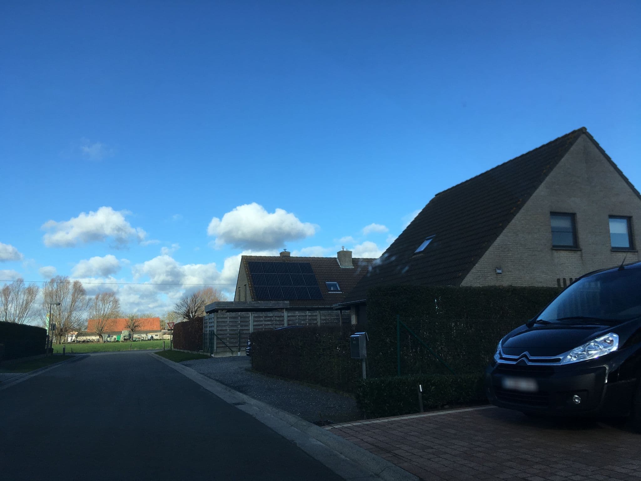 Street view near Mun Kaf, Rumbeke — © timcouwelier (CC BY-SA · Mapillary)