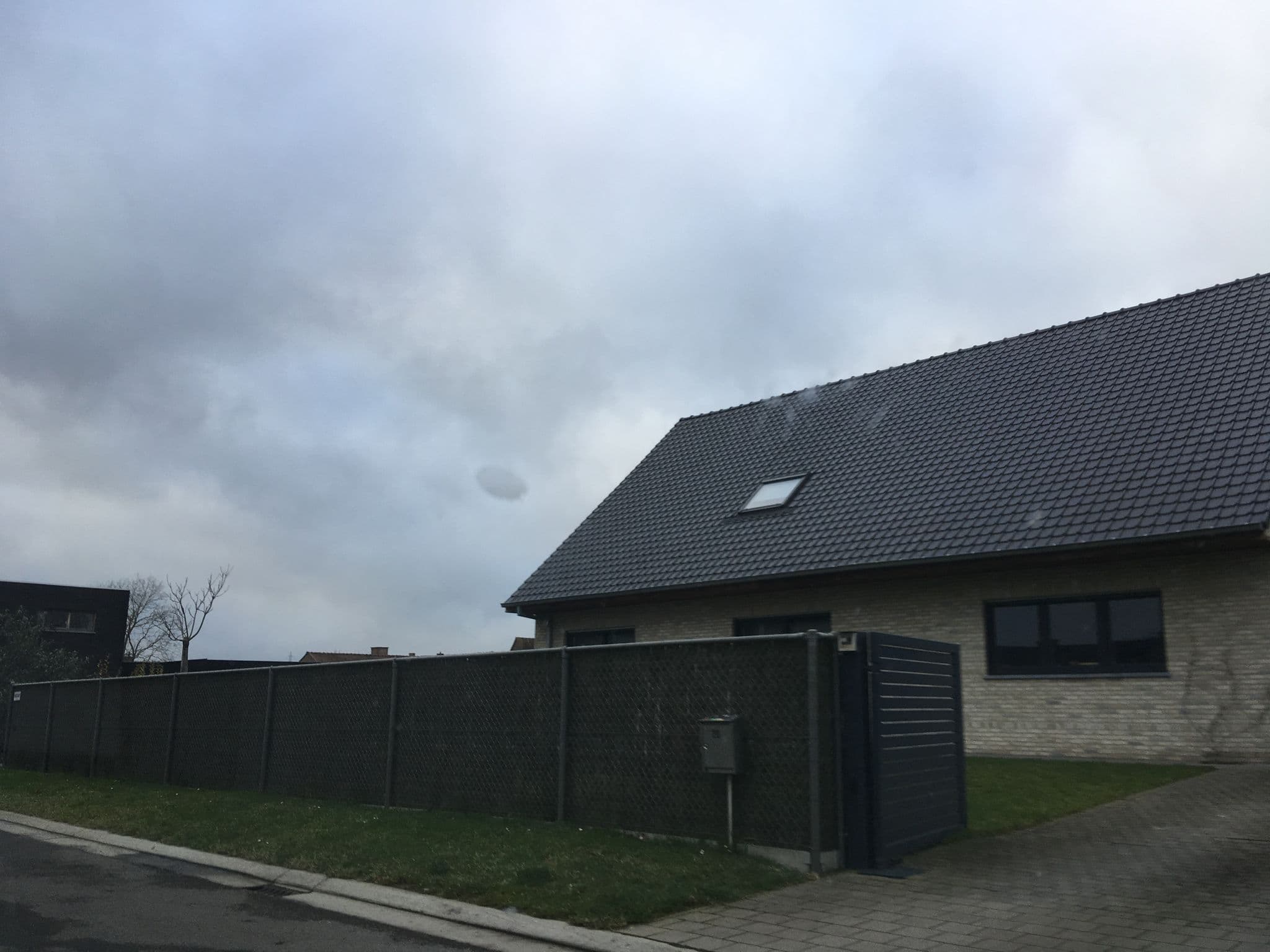 Street view near Logeerkamer, Roeselare — © timcouwelier (CC BY-SA · Mapillary)