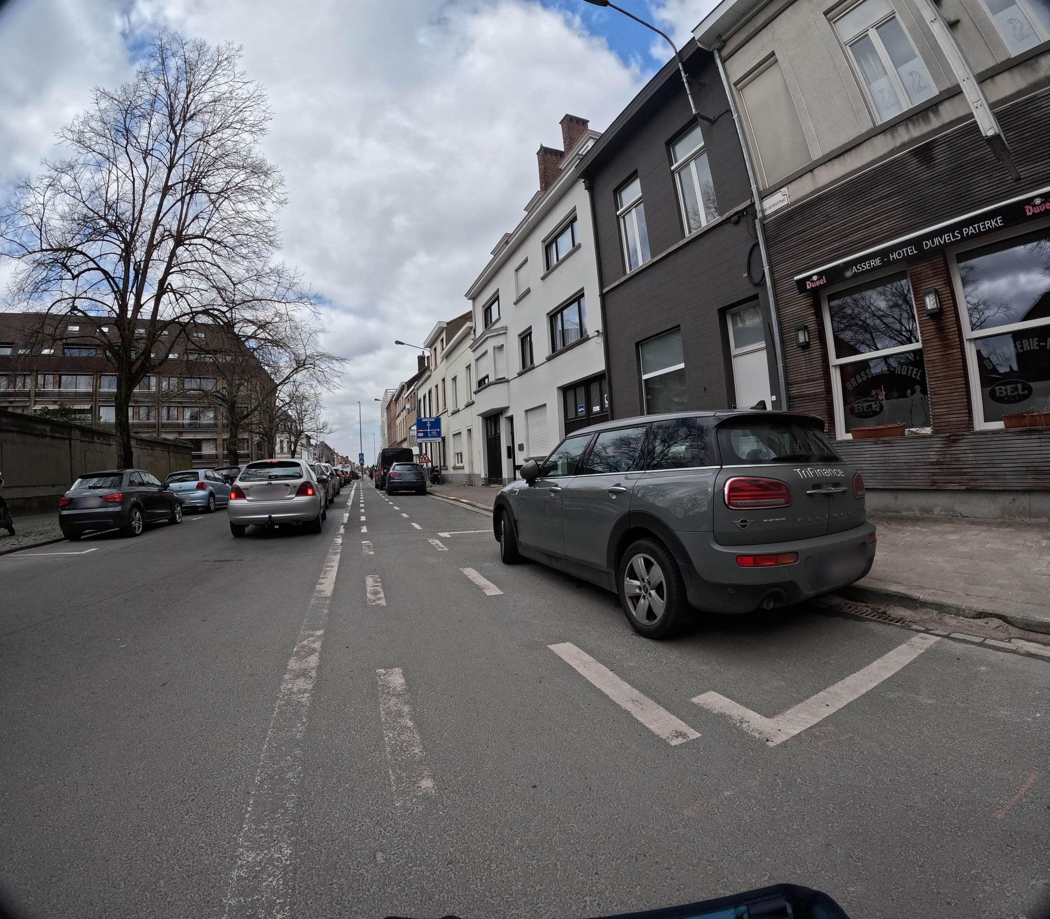 Street view near Het Duivels Paterke, Kortrijk — © filipc (CC BY-SA · Mapillary)