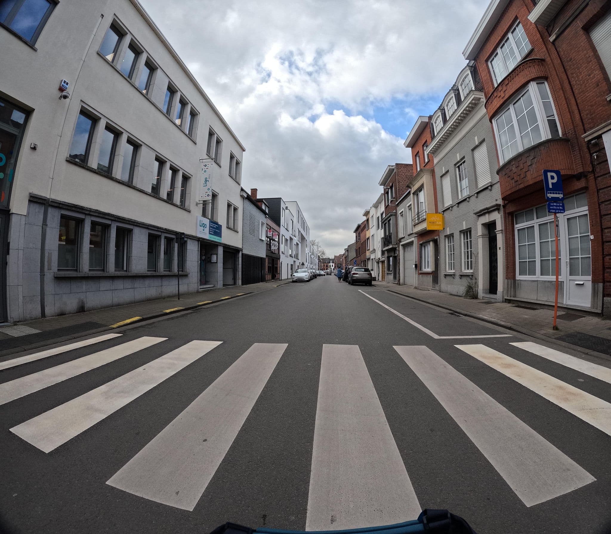 Street view near domaine des oliviers, Kortrijk — © filipc (CC BY-SA · Mapillary)