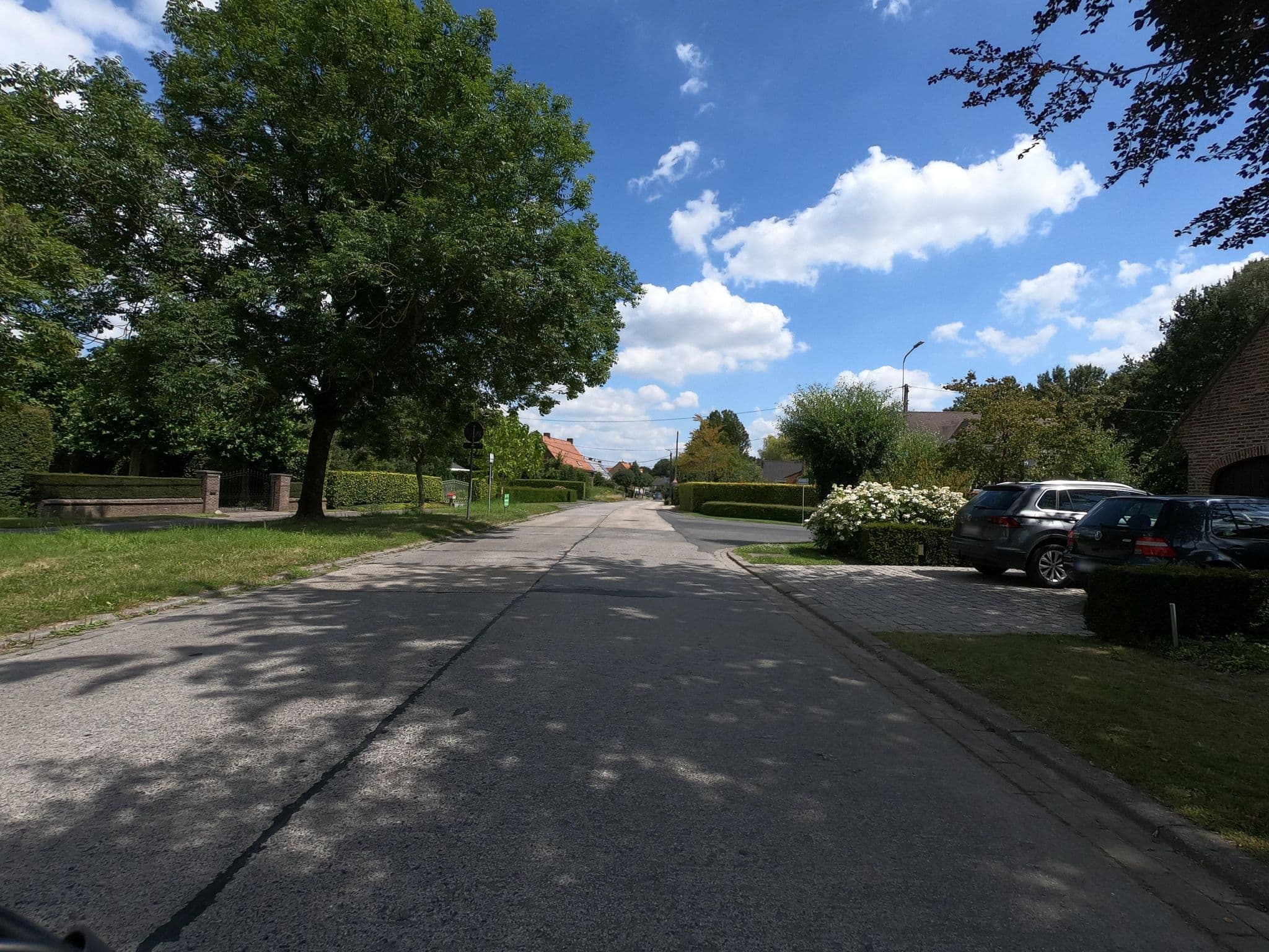 Street view near Elcerlijck, Rollegem — © jakka (CC BY-SA · Mapillary)