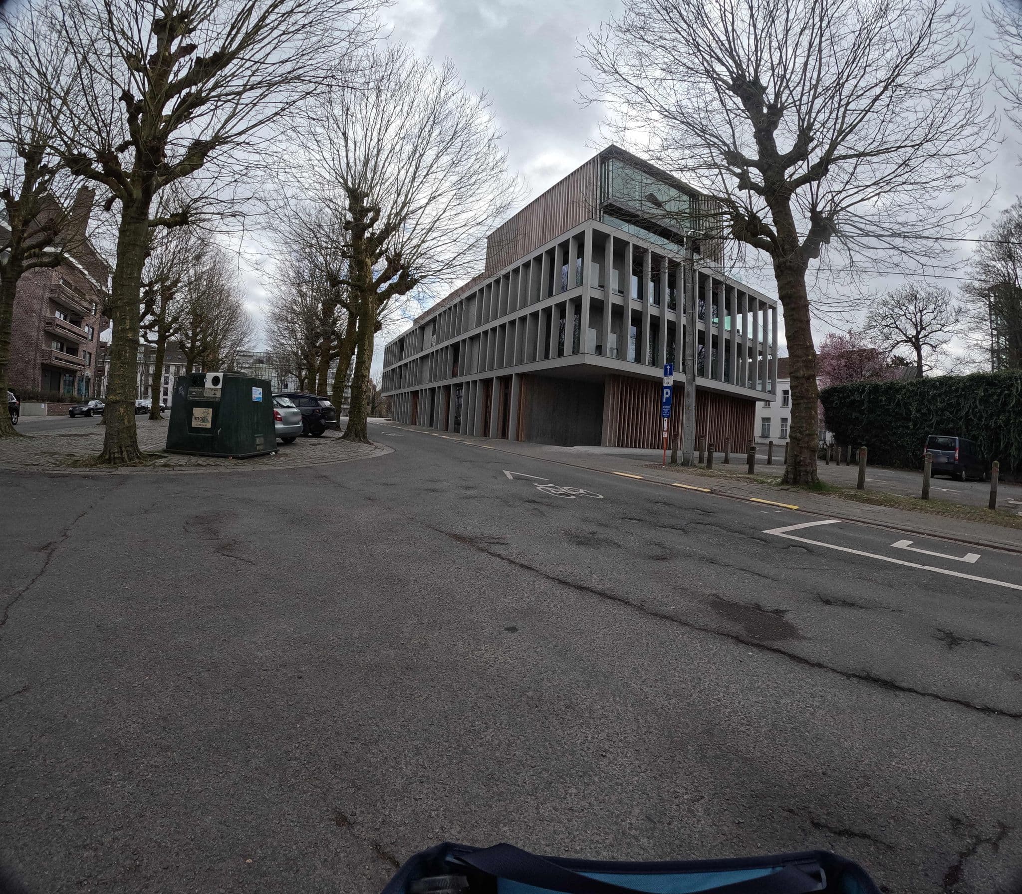 Street view near Hotel Sandton Broel Kortrijk, Kortrijk — © filipc (CC BY-SA · Mapillary)