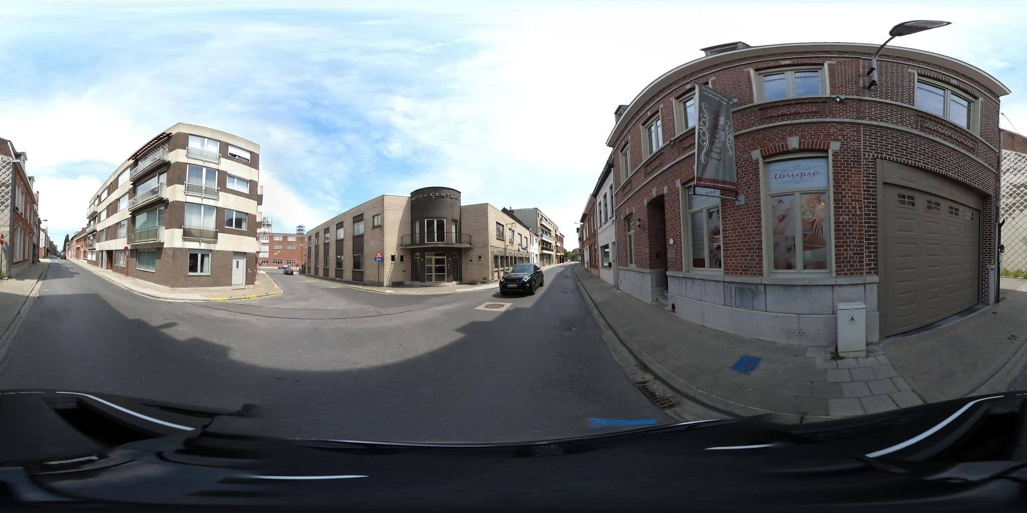 Street view near Hotel Century, Izegem — © gptm (CC BY-SA · Mapillary)