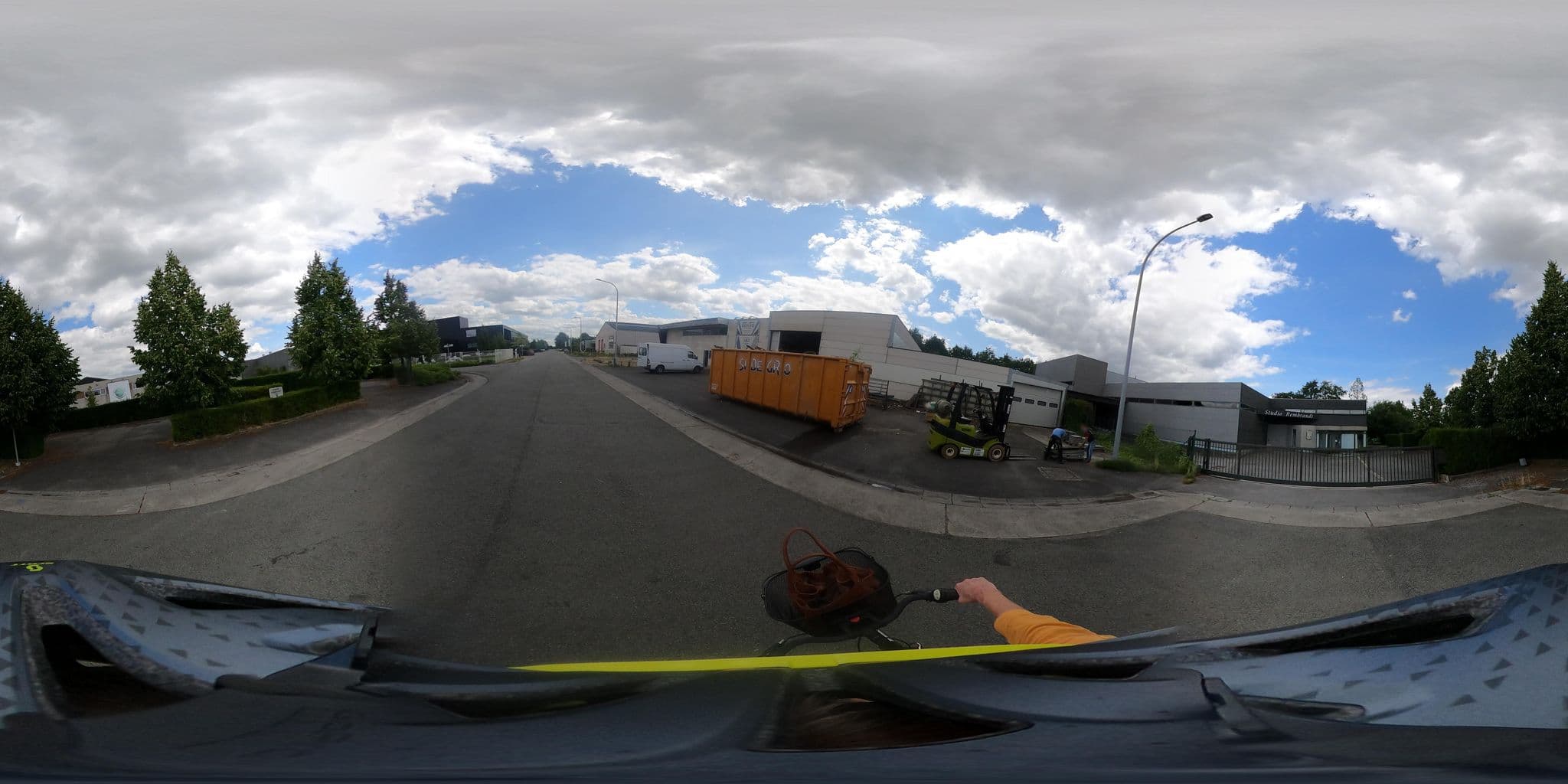 Street view near Hotel 'SAMCRO DAF' *****, Ingelmunster — © wvicv (CC BY-SA · Mapillary)