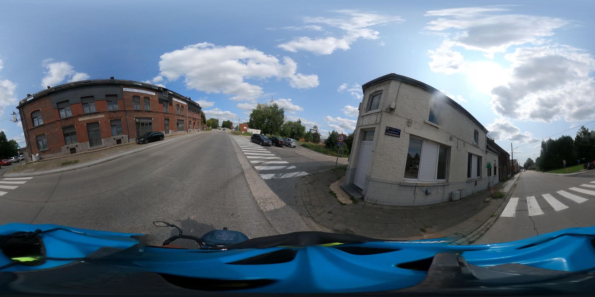 Street view near I.S.D.B. S.A, Tertre — © padididejurbise (CC BY-SA · Mapillary)