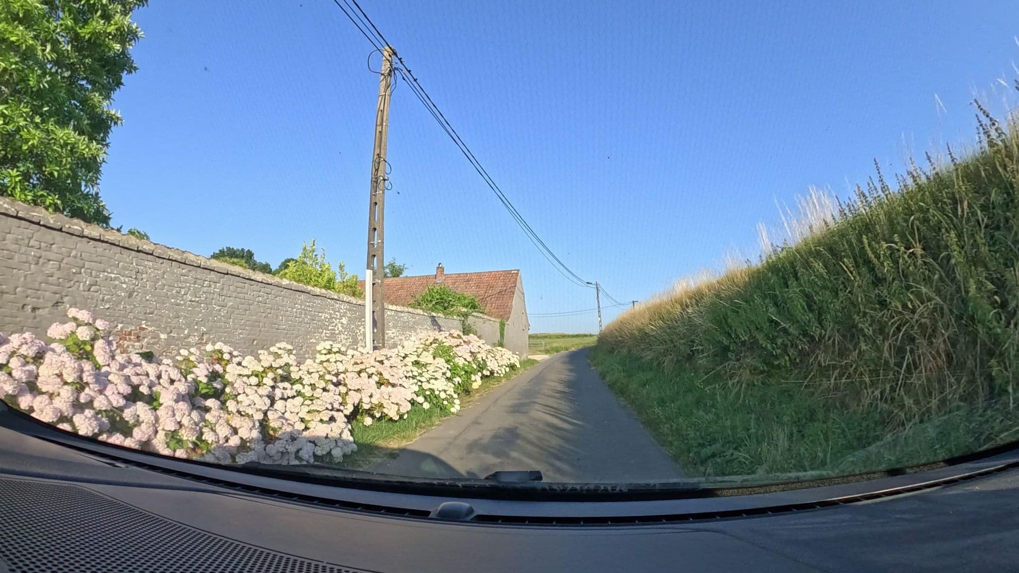 Street view near La Jauchelle, Béclers — © rmic (CC BY-SA · Mapillary)