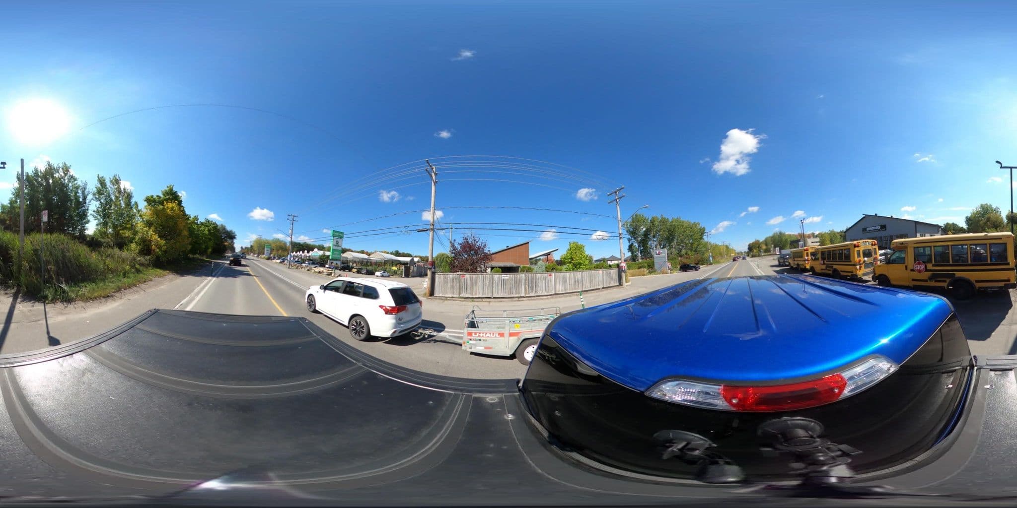 Street view near Le Fabreville Motel et Suites, Saint-Eustache — © JNLvLQcMppr (CC BY-SA · Mapillary)