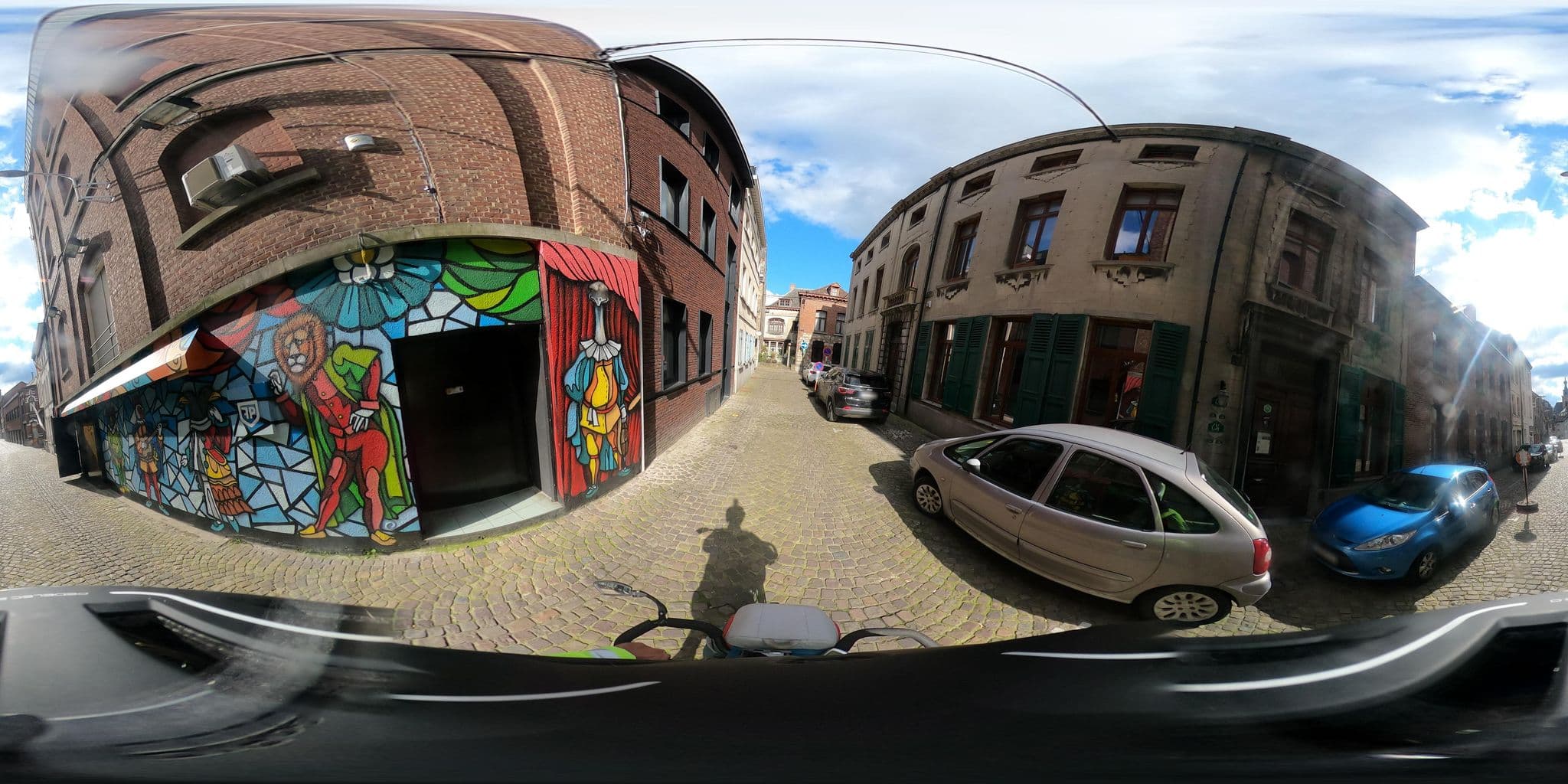 Street view near Les Volets Verts, Binche — © padididejurbise (CC BY-SA · Mapillary)