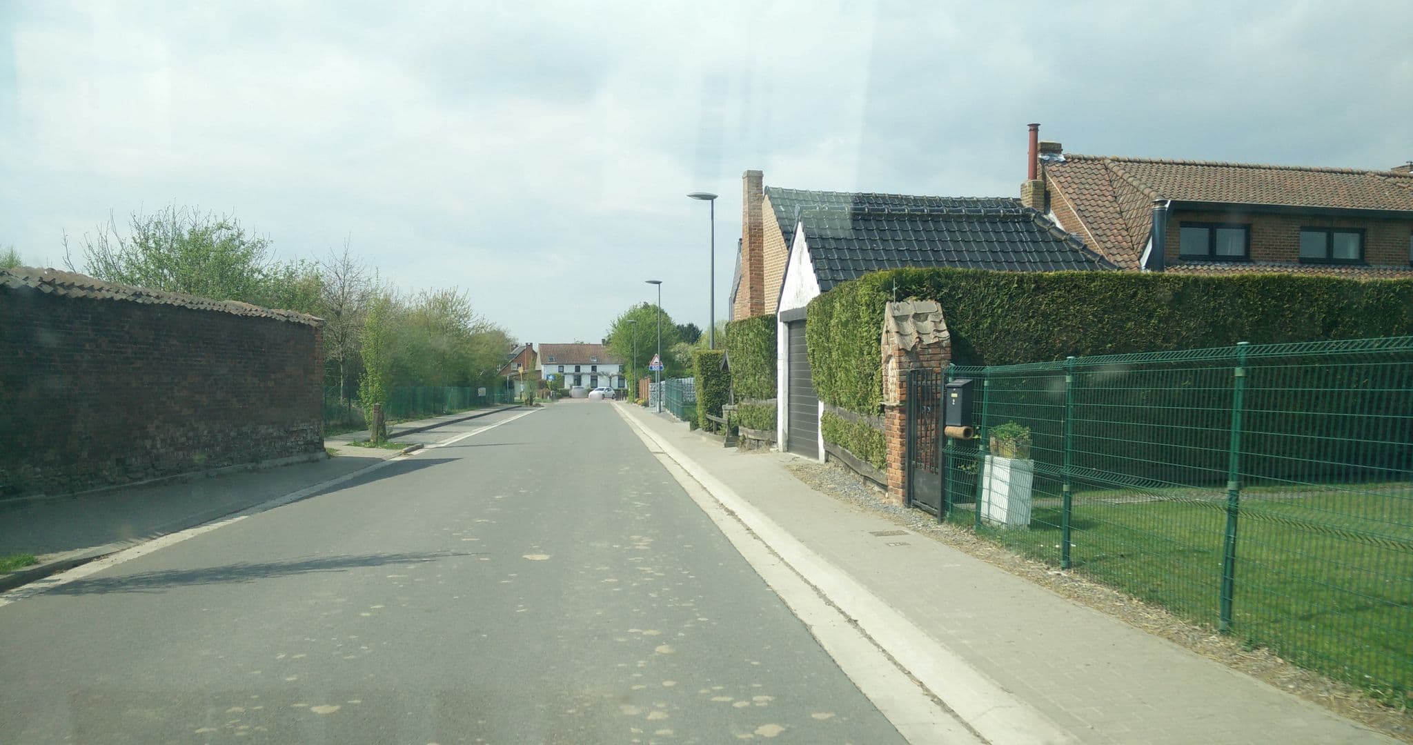 Street view near Ferme du Planois, Hennuyères — © joostjakob (CC BY-SA · Mapillary)