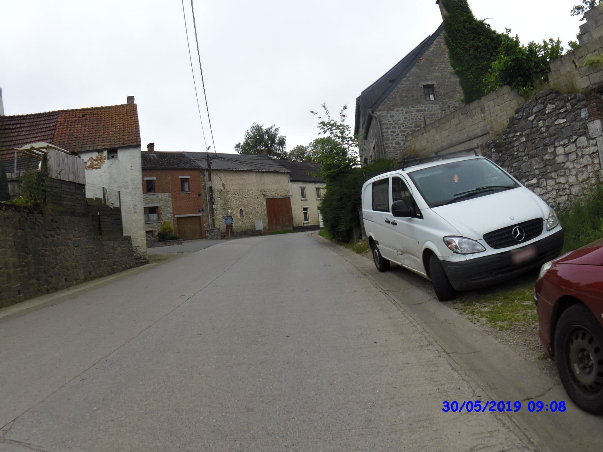 Street view near Maison de vacances "La Rose", Walcourt — © thierry1030 (CC BY-SA · Mapillary)