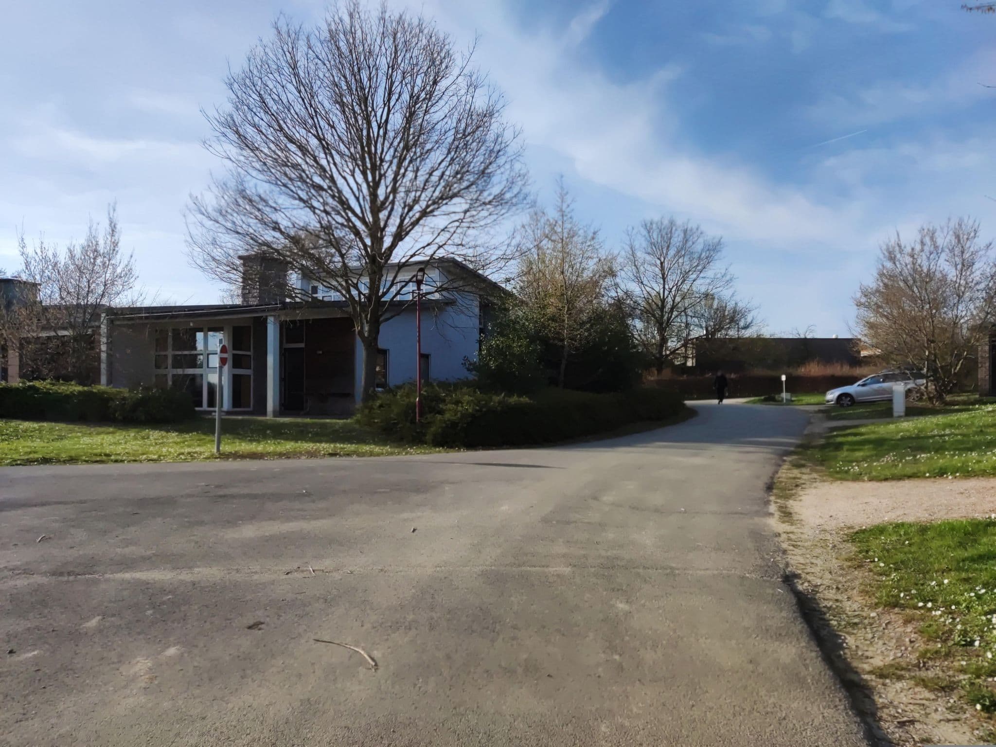 Street view near Bungalow 6, Cerfontaine — © t_hartung (CC BY-SA · Mapillary)